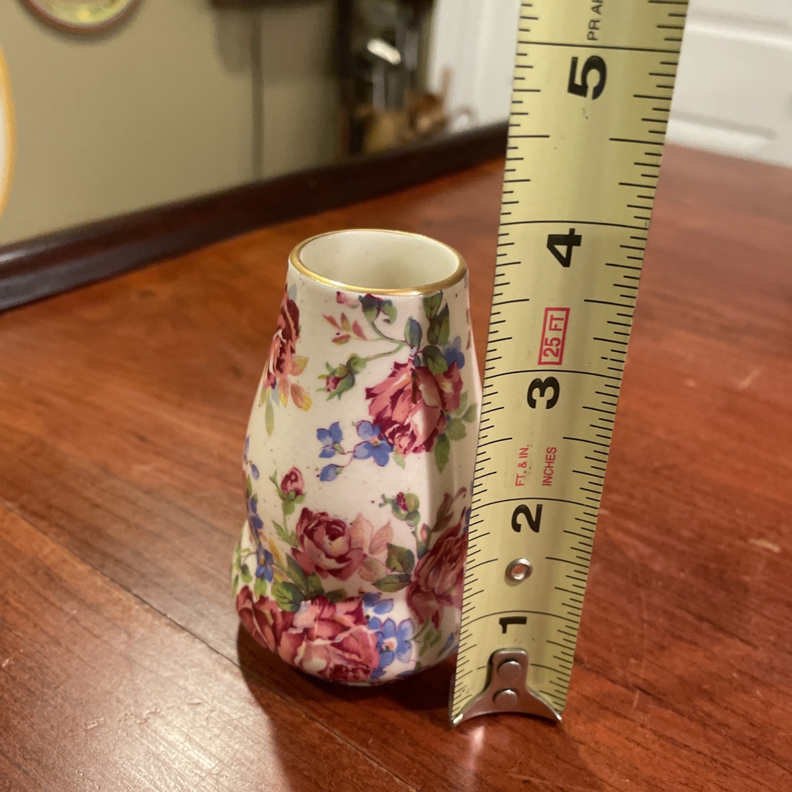 Vintage Royal Winton Victorian Rose England Floral Bud Vase 3.5”