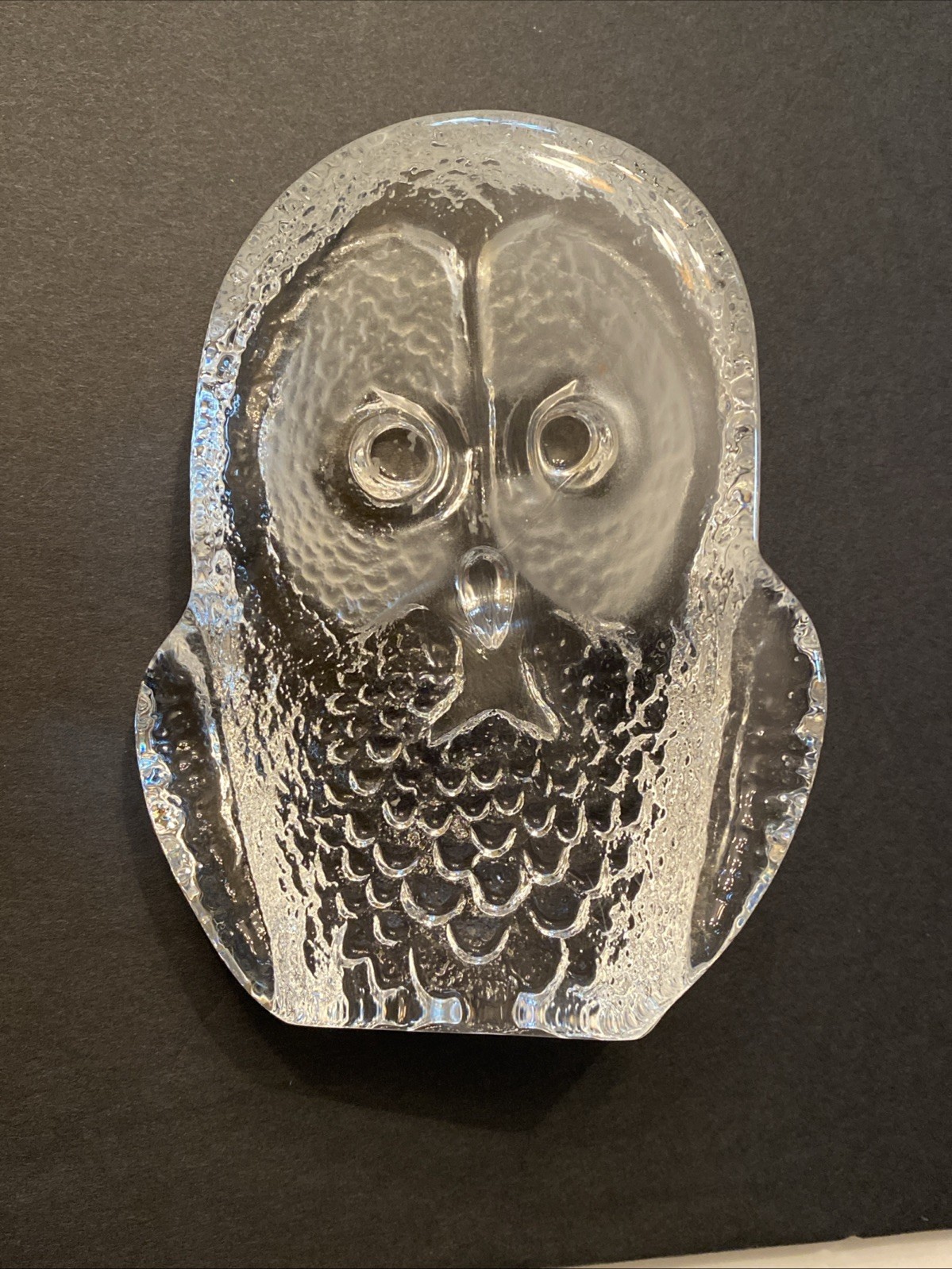 Vtg KOSTA BODA Mats Jonasson Crystal 4.5” Owl Paperweight Sculpture Signed MCM