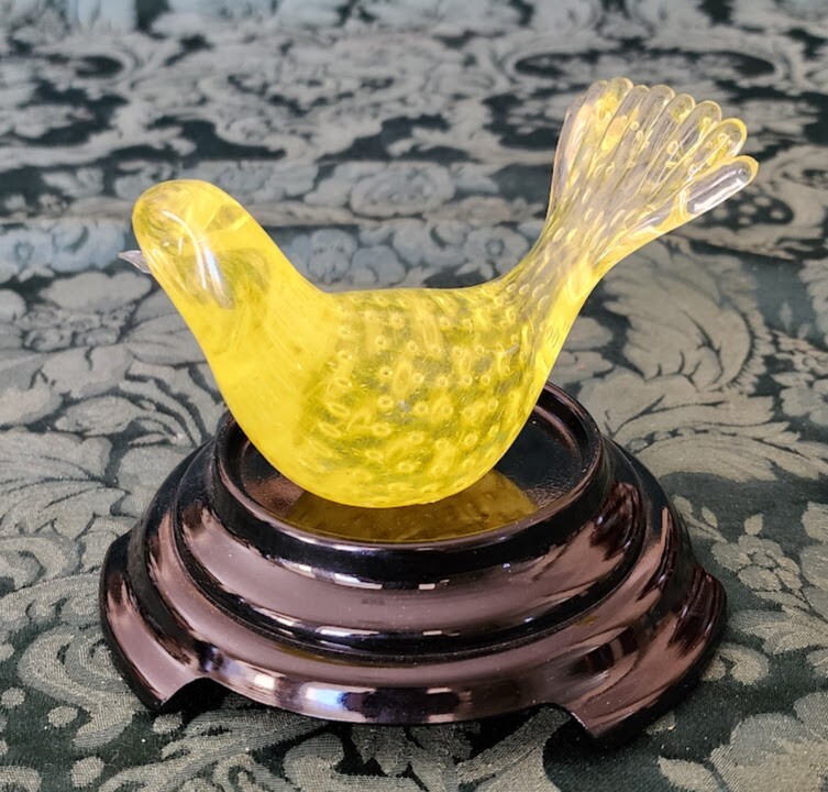 Murano, Italy early 50’s Canary Sommerso Studio Bubbles+5 inches long-Rare