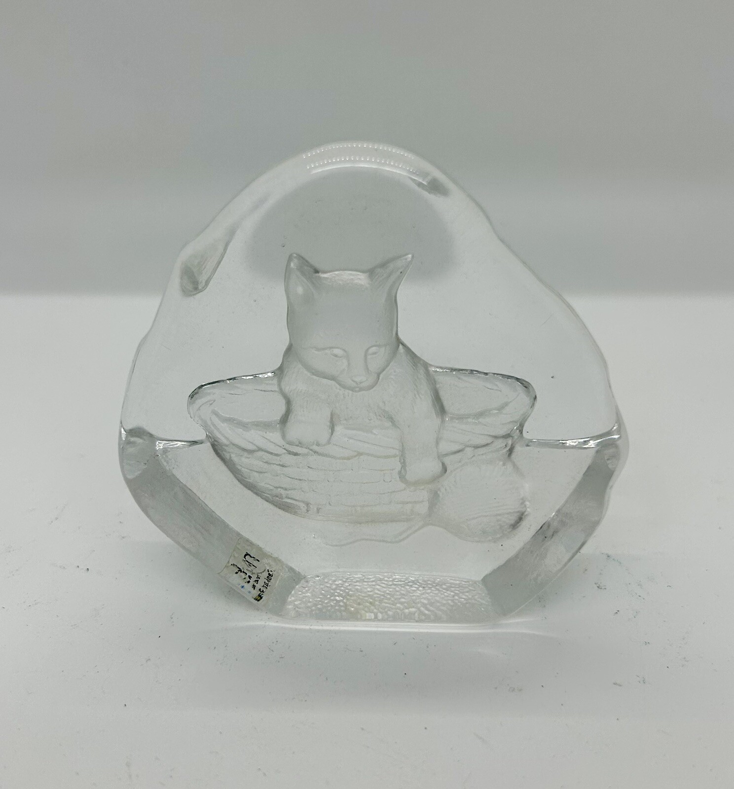 Vintage Nybro Cat In Basket w/ Yarn Paperweight Lead Crystal Original Sticker