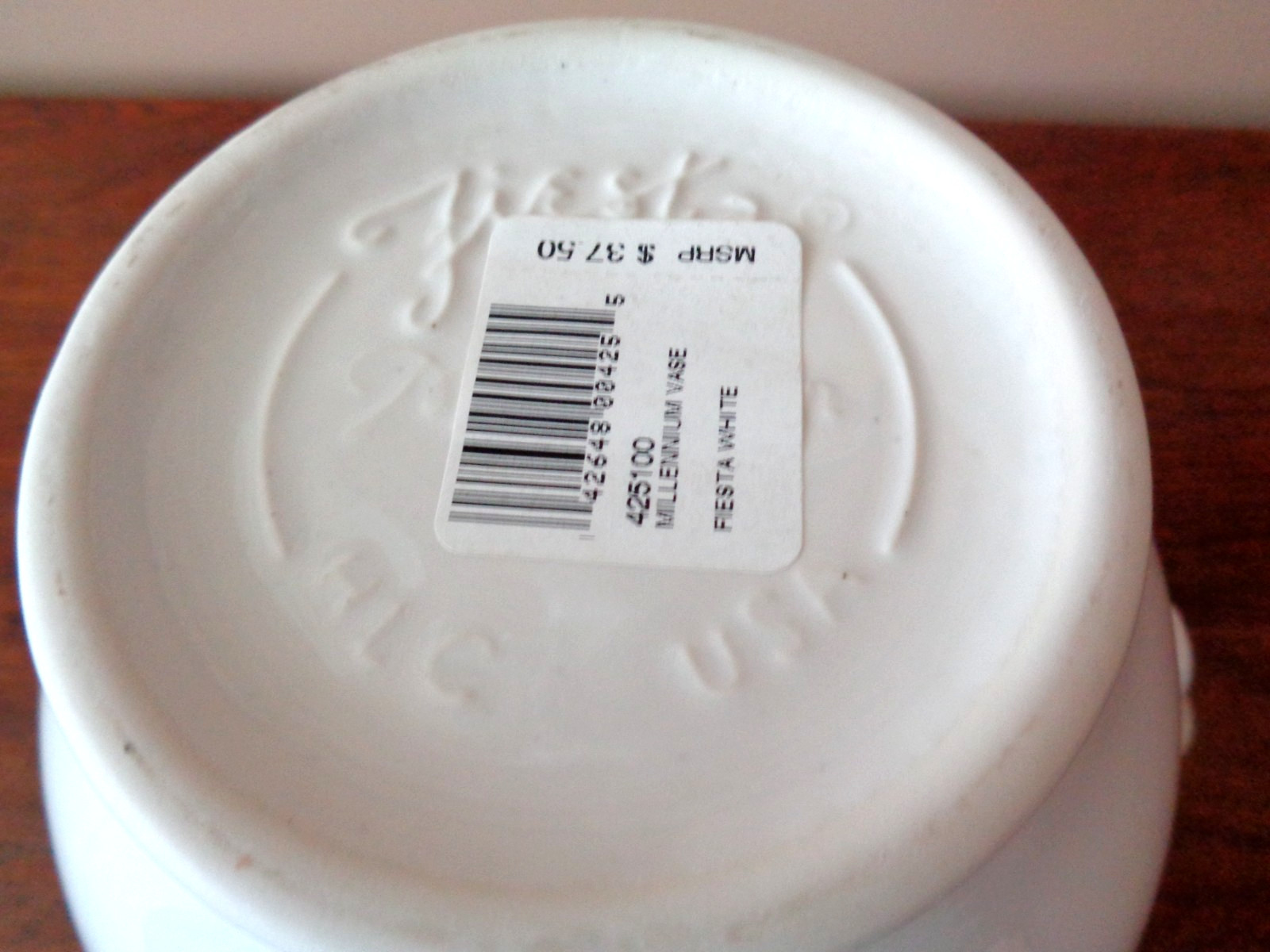Fiesta White Millenium Vase Double Handles Fiestaware HLC Original Box Year 2000