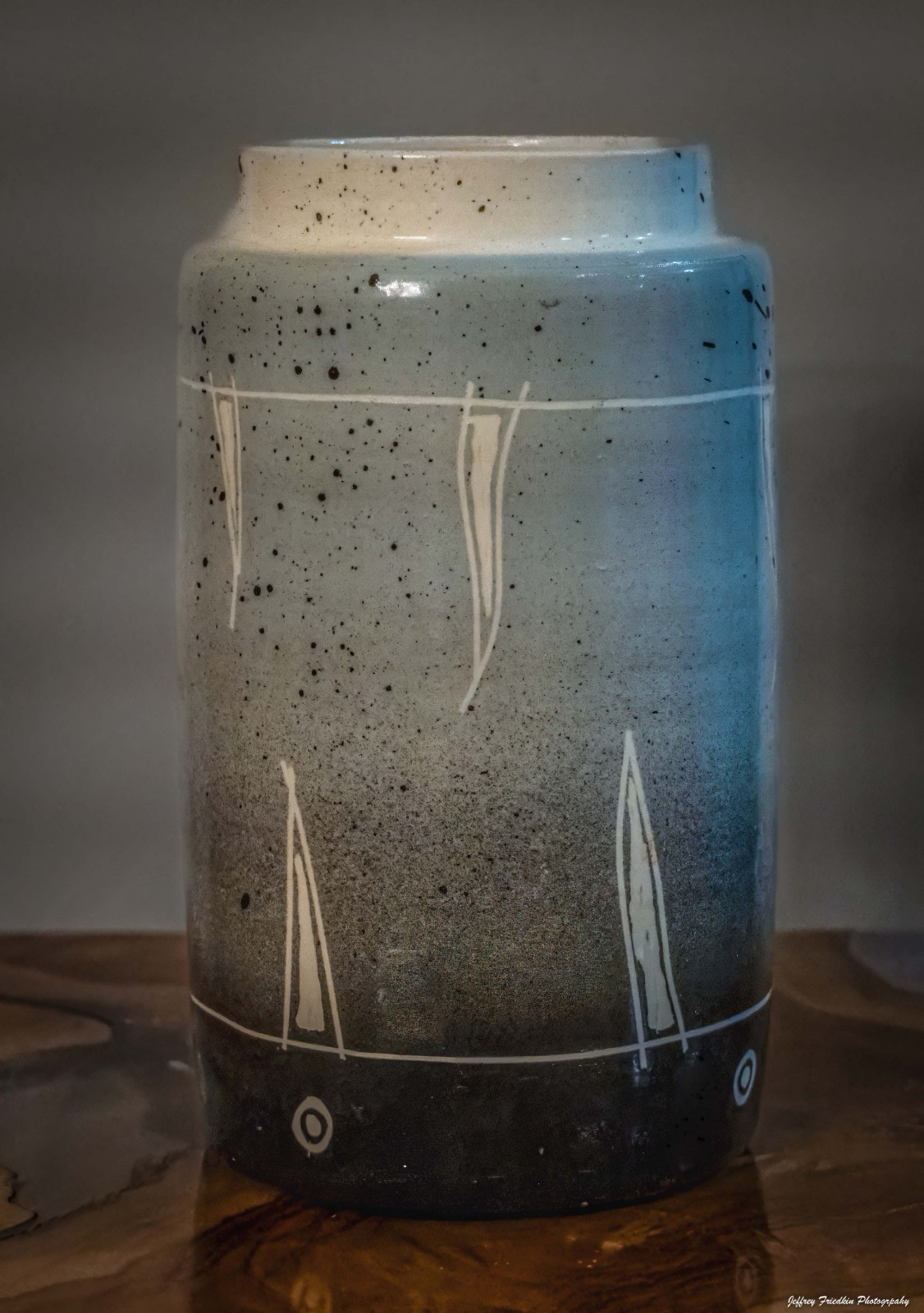 Vtg Post Modern Hyatt & Jacobs Art Deco Atomic Studio Pottery Vase 8 1/2″ Tall