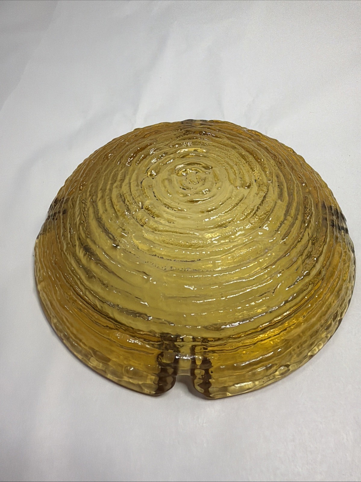 Vintage 1970’s Small 4.0″ Anchor Hocking Lido Soreno Ashtray Amber