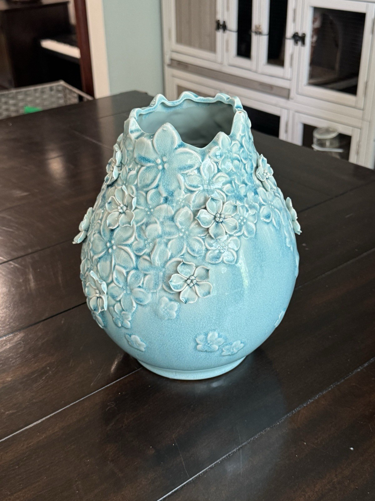 Vintage Pier 1 Discontinued Large Aqua Ceramic Vase 3-D Flowers 11 1/2” H