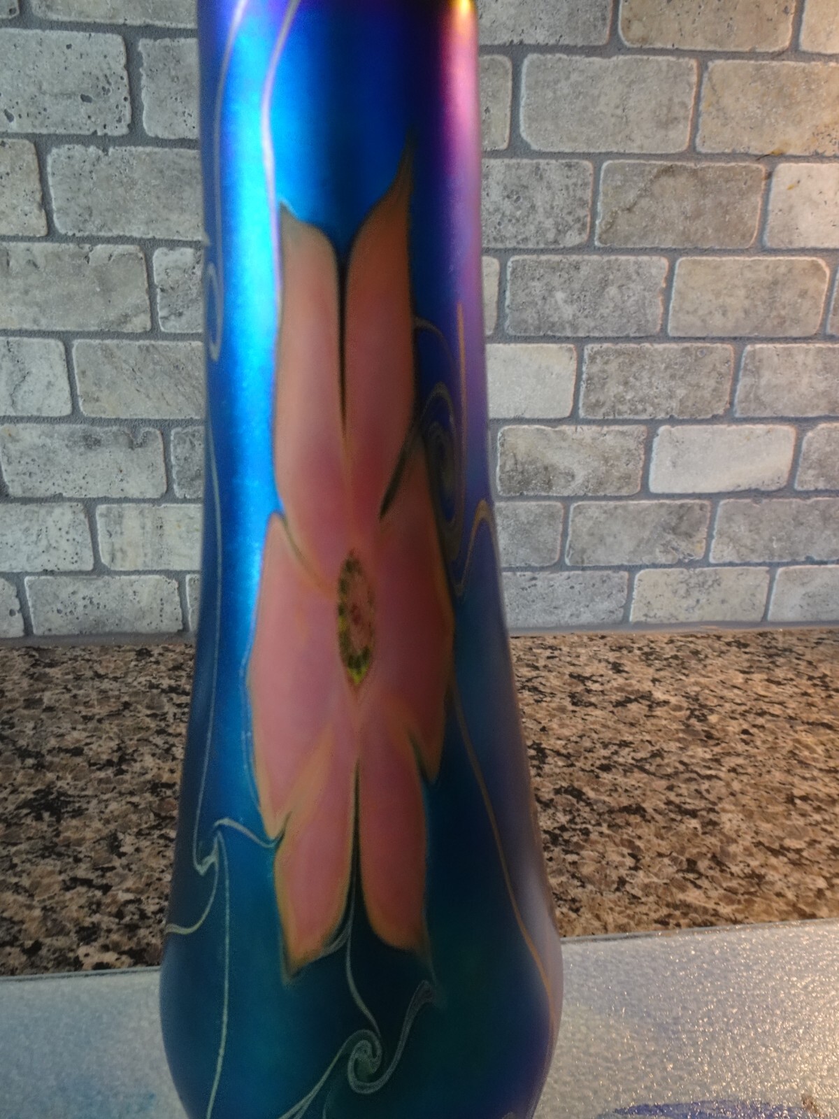 Signed 2006 Vandermark Studio Art Glass Blue Aurene Iridescent Floral Vase 11.5″
