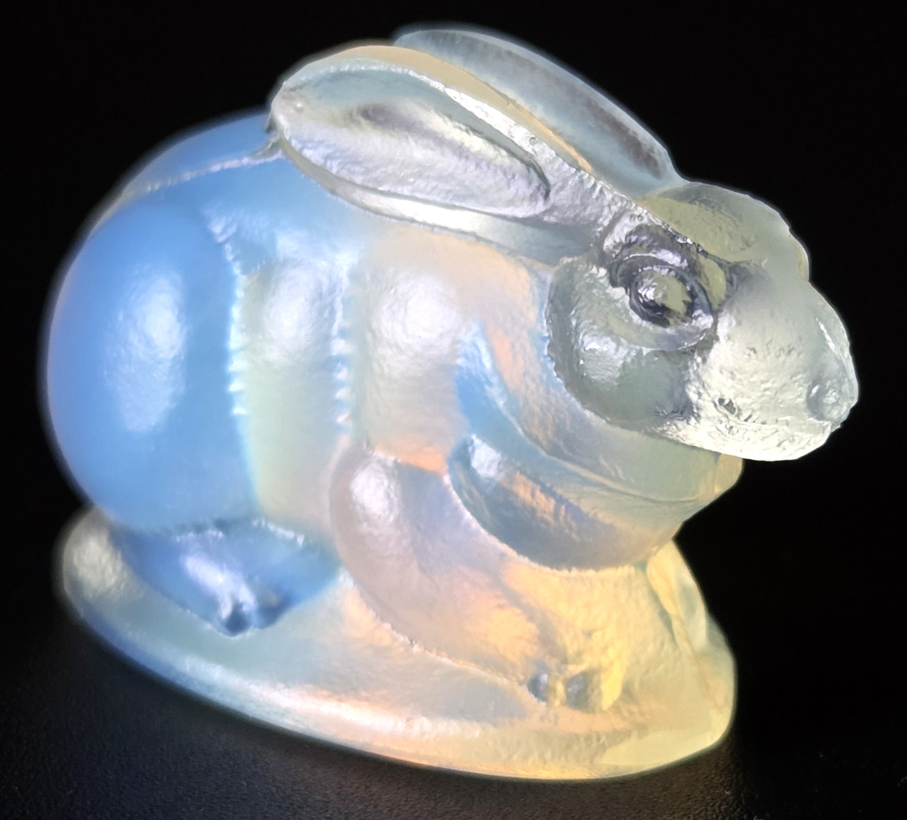 Sabino Opalescent Art Glass Bunny Rabbit Figurine Early Signature MINT