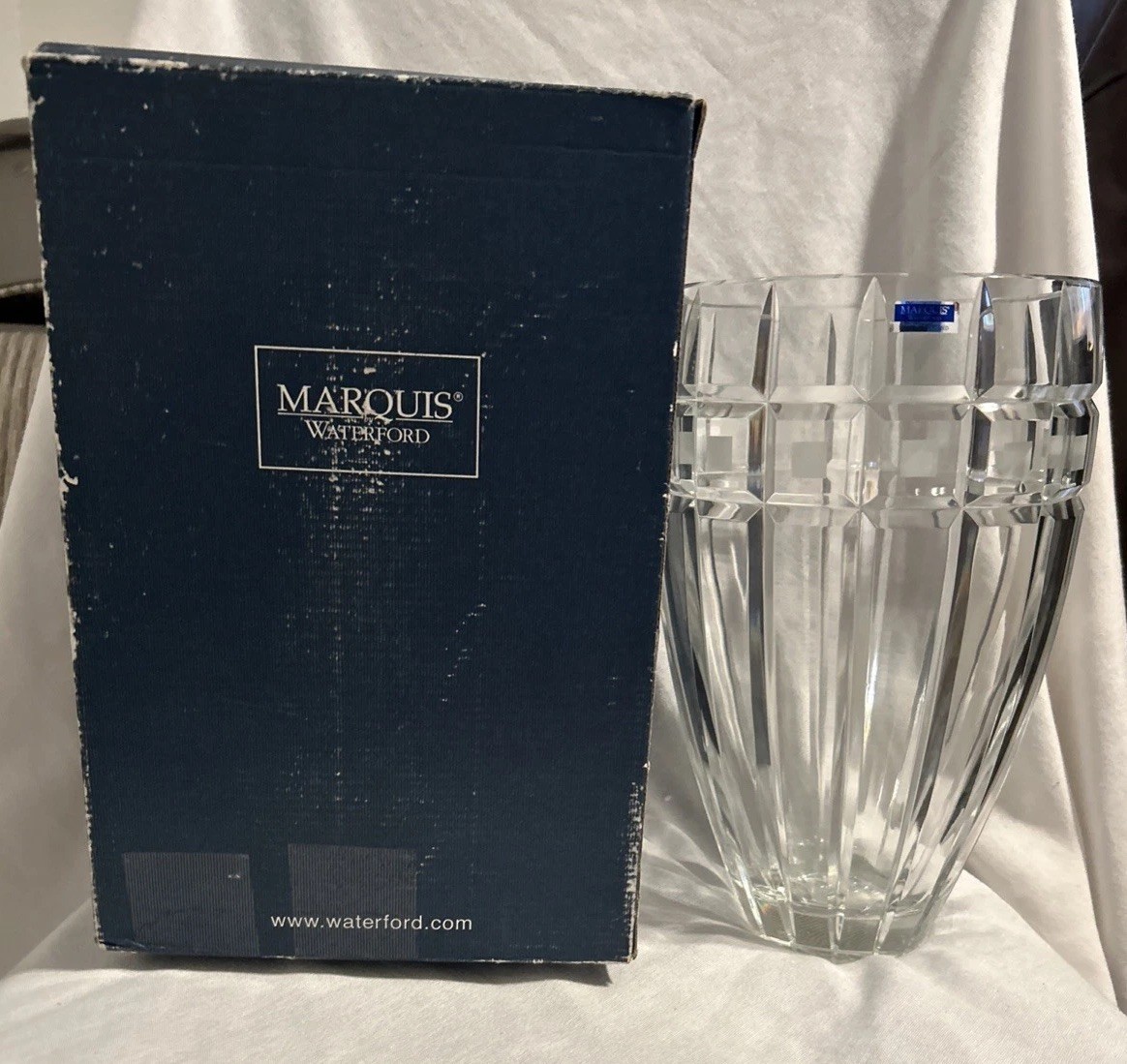 New In Box Marquis By Waterford Quadrata 12” Crystal Vase