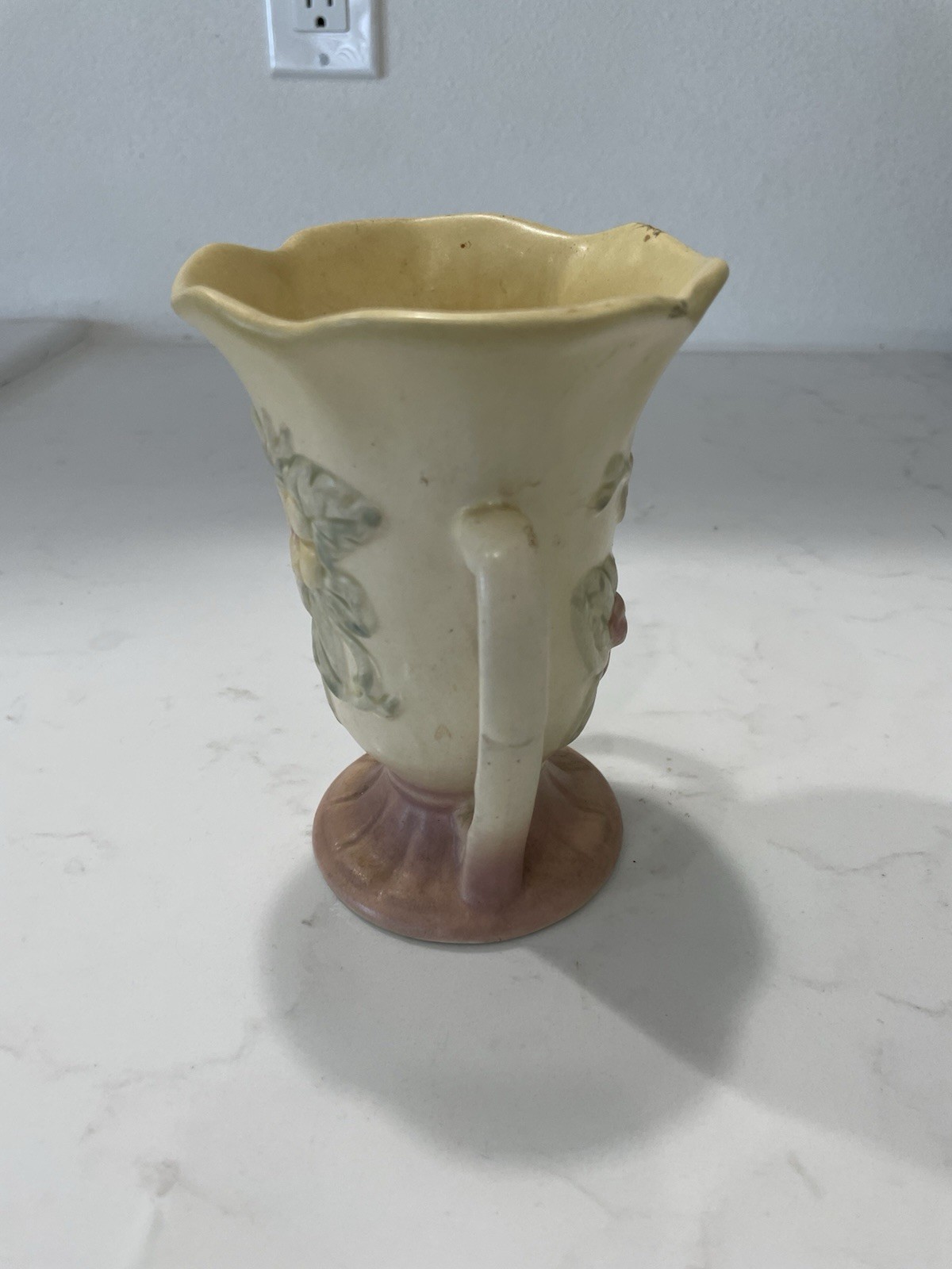 Hull USA Art Pottery Floral Relief Double Handle Scalloped Rim Vase 128 8 1/2