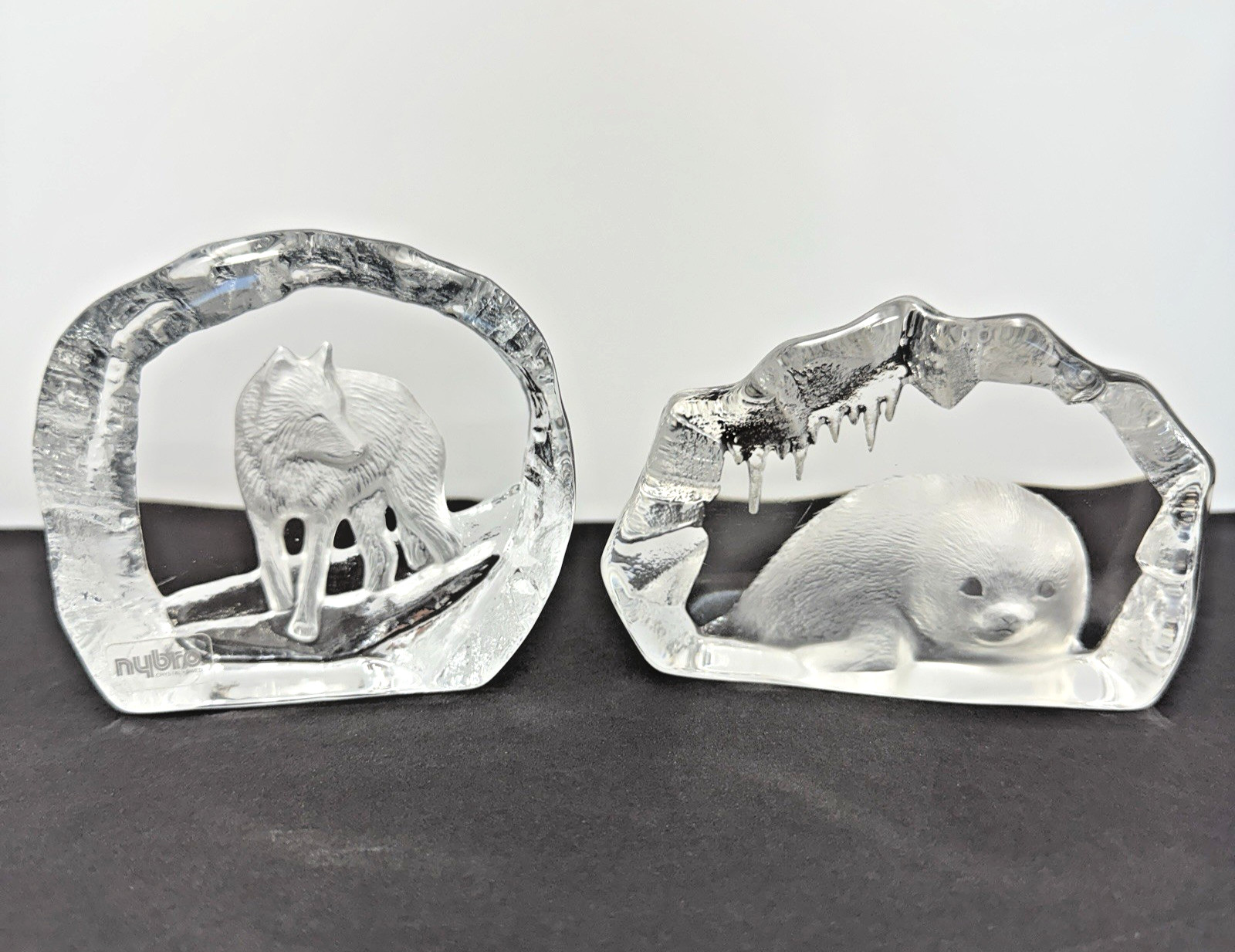 Lot/2 Signed Crystal Paperweight Sculptures Mats Jonasson Seal Nybro Wolf Sweden