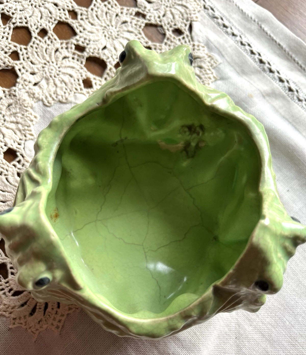 RARE Vintage 1930s Frog Vase Japan Three 3 Dancing Hugging Frogs Pottery Ceramic