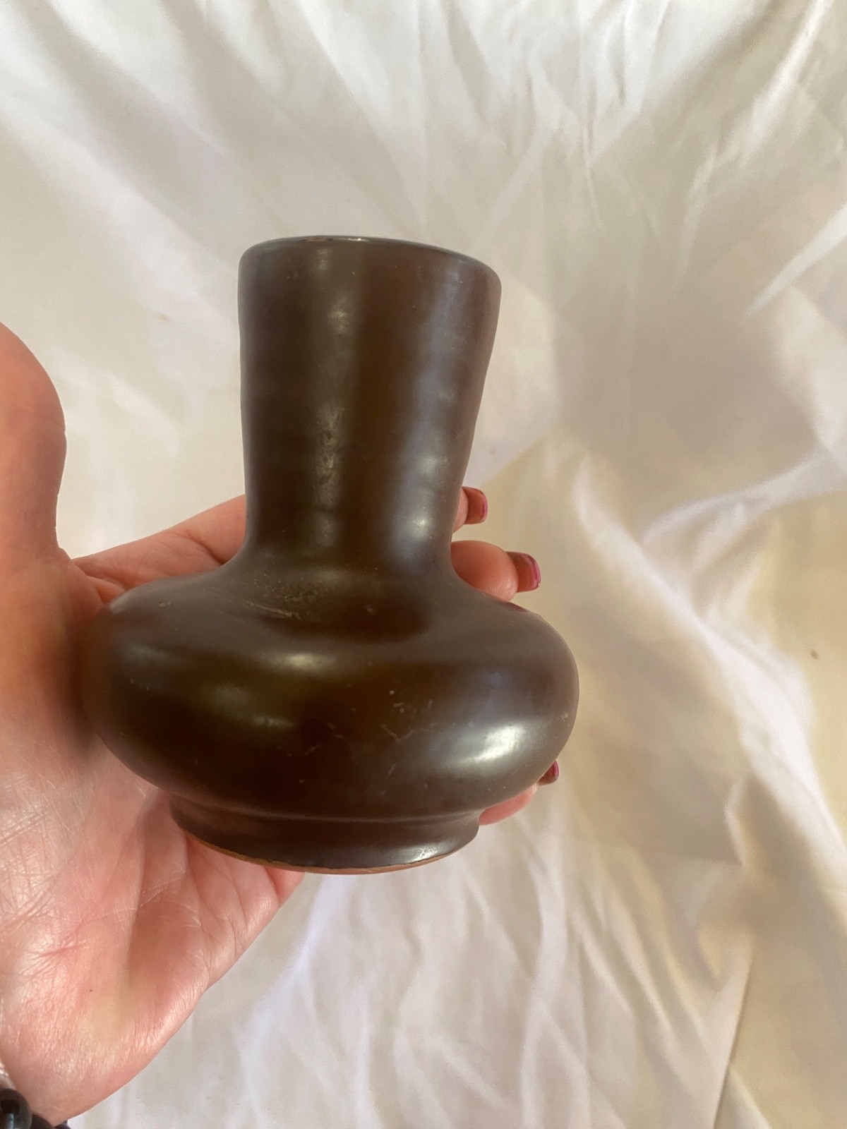 Vintage Bud Vase Clay Brown Glaze Fluted Neck Heavy 4×4 Unsigned Unique
