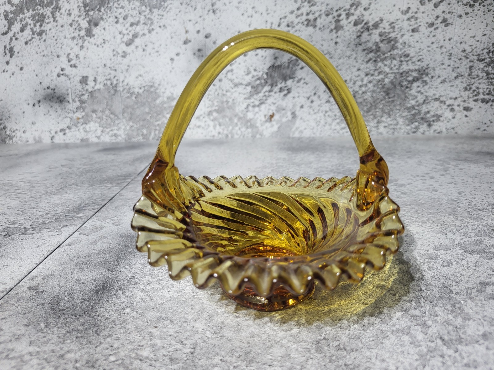 VTG Fenton Amber Pressed Art Glass Basket Ruffled Edges Handle 6″ Candy Trinket