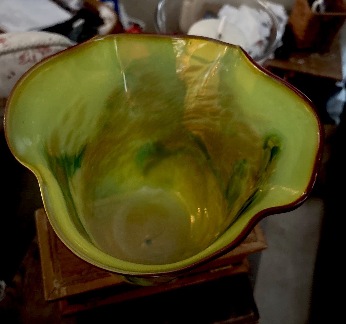 Beautiful Vintage Lime Green/Golden Art Glass Vase Amazing Color Swirls