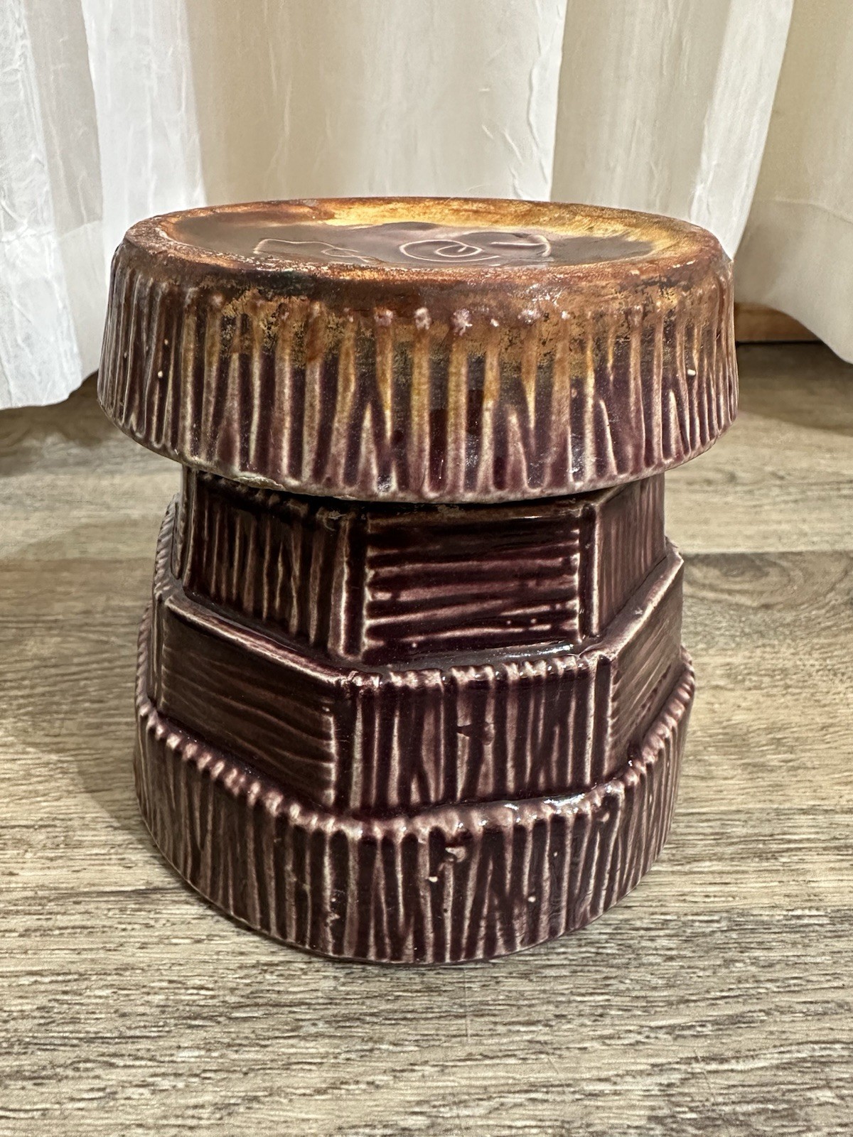 McCoy Basket Weave Planter Attached Saucer Maroon Vintage Retro Mcm 4×4 Inch