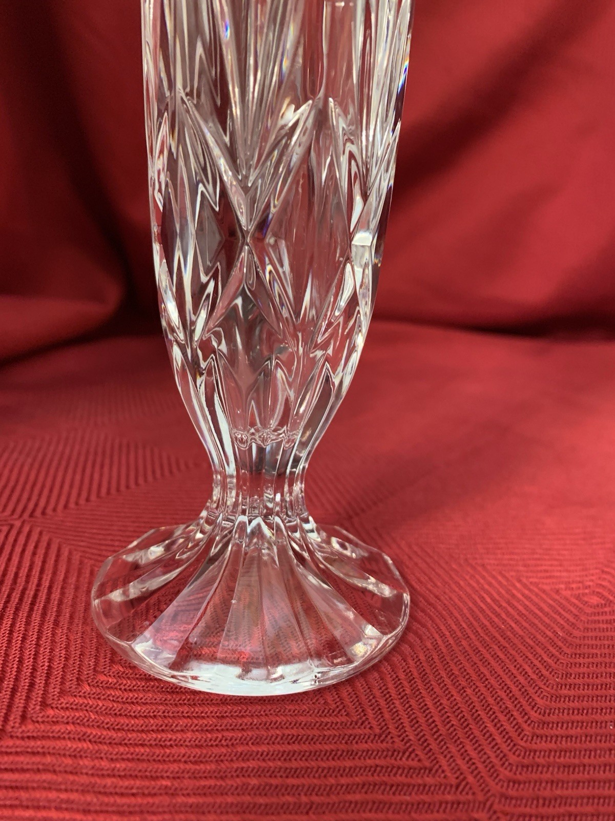 RCR ROYAL CRYSTAL ROCK FOOTED BUD VASE MADE IN ITALY 6-5/8″ HIGH