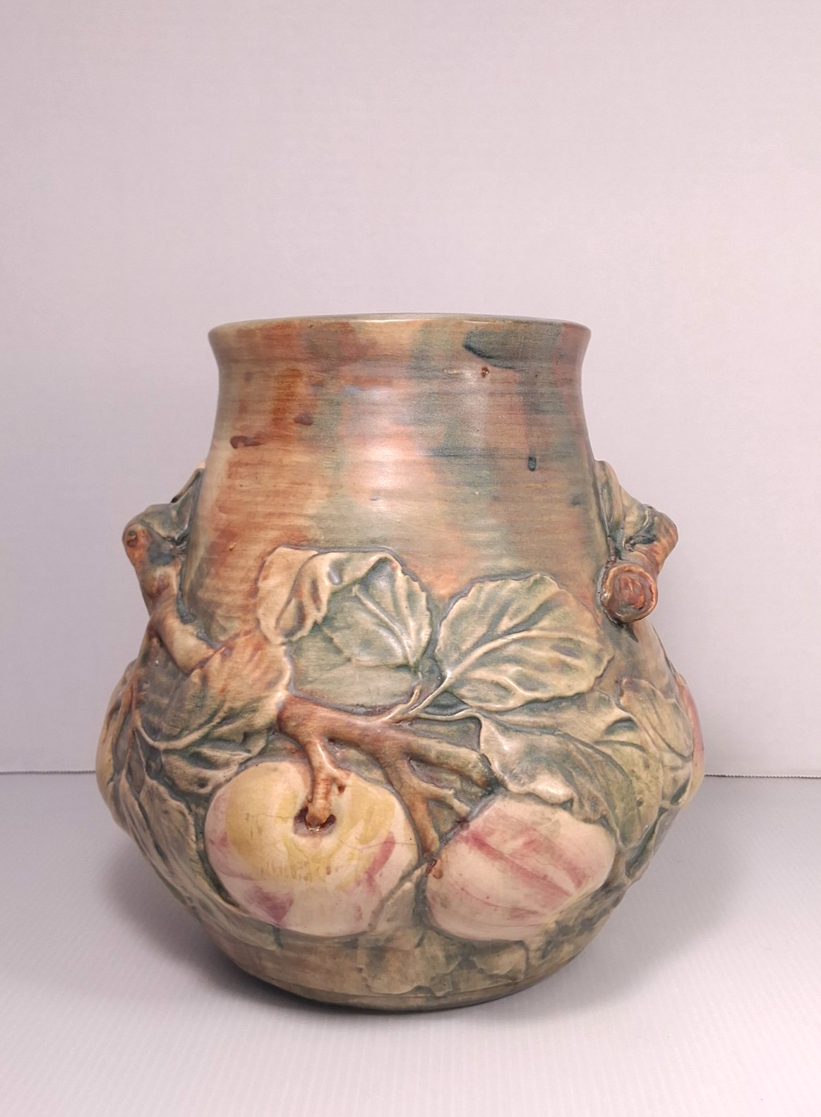 1910s Weller Baldin Arts & Crafts Bulbous Red Apple 10″ Pottery Vase Jardiniere