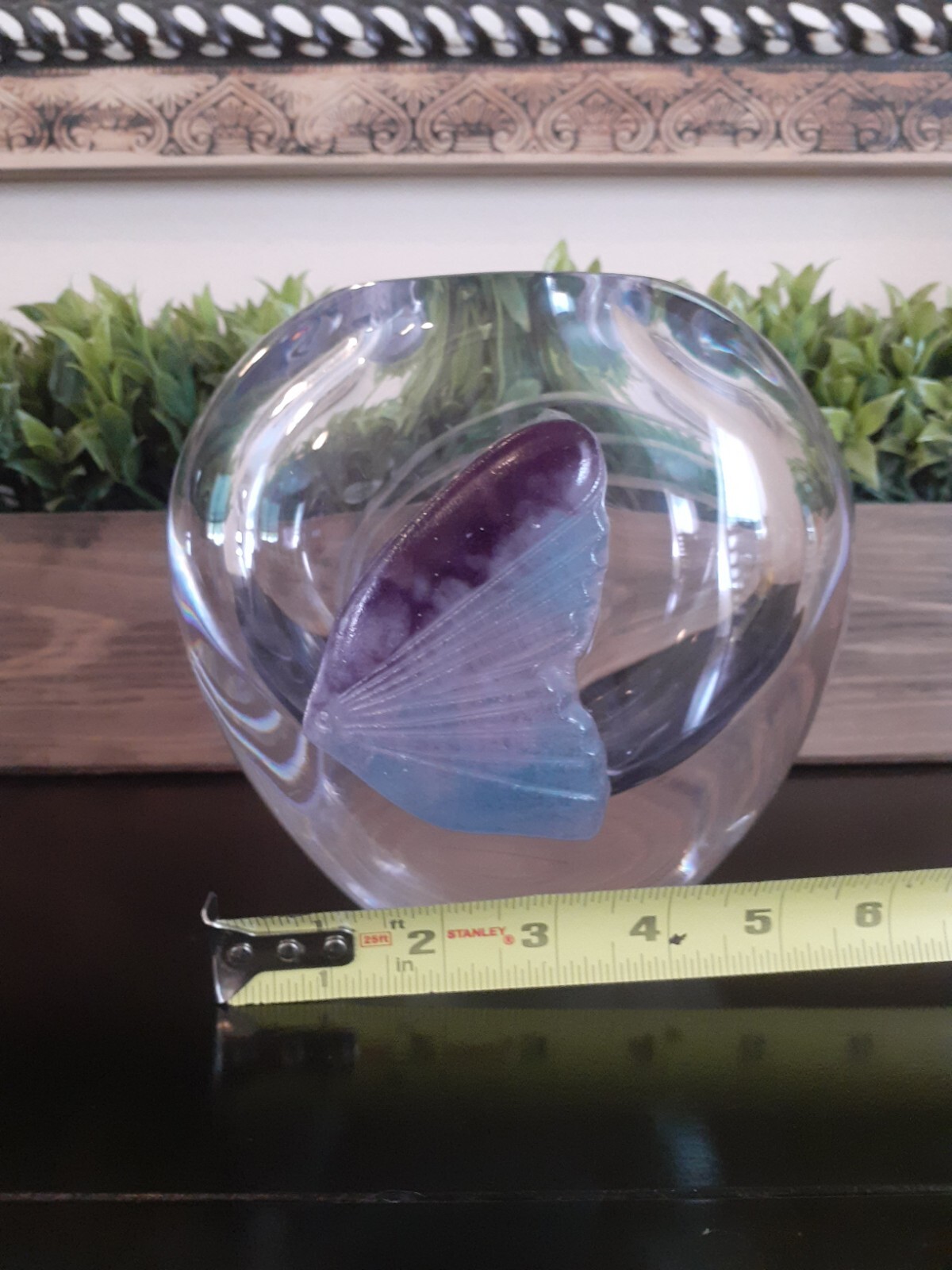 DAUM CRYSTAL VASE FRANCE ART NOUVEAU STYLE ETCHED (Raised) FISH DESIGN 6″