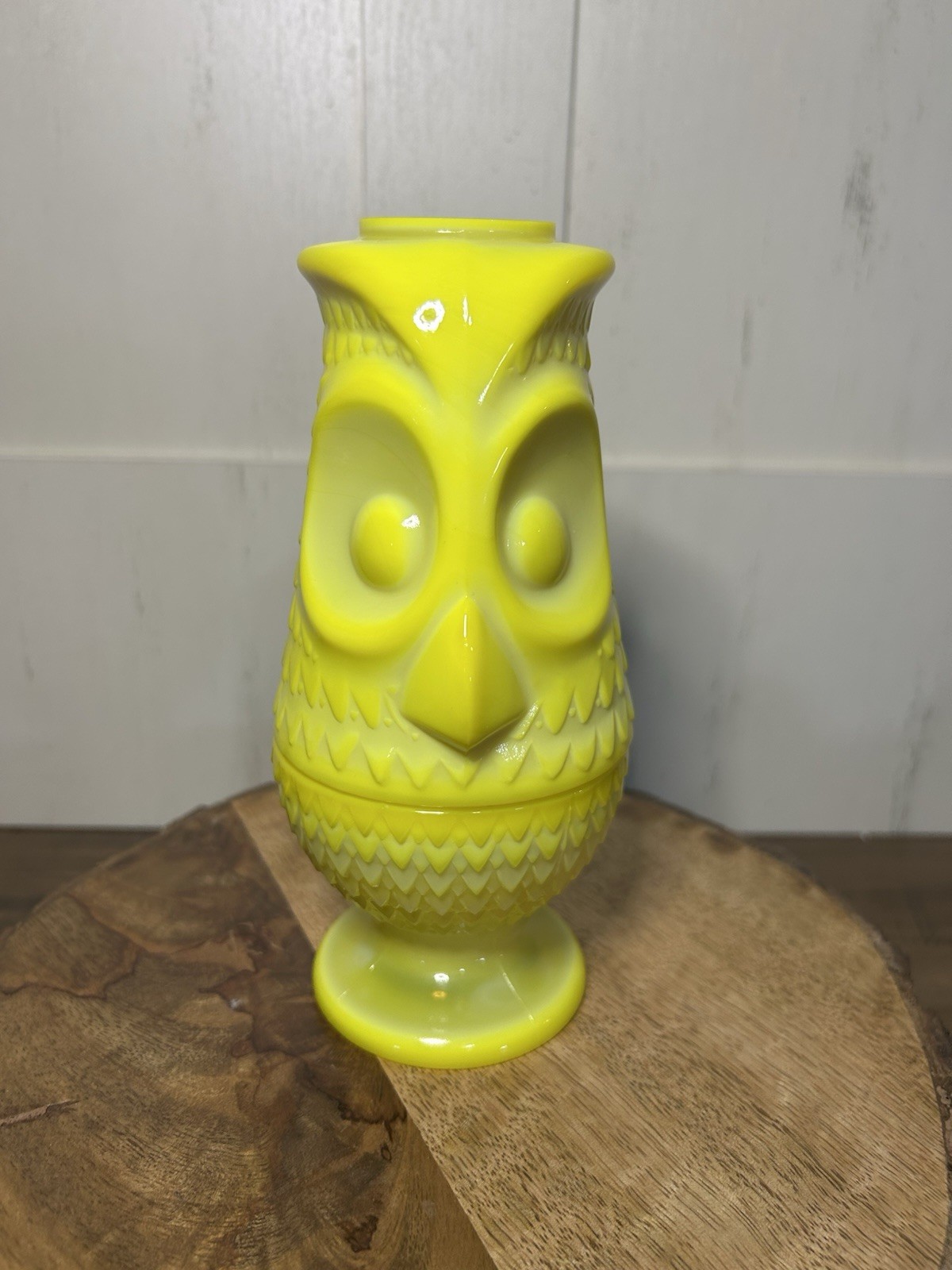 MOSSER VIKING MOLD DANDELION YELLOW GLASS OWL FAIRY LAMP LIGHT NEWEST RELEASE