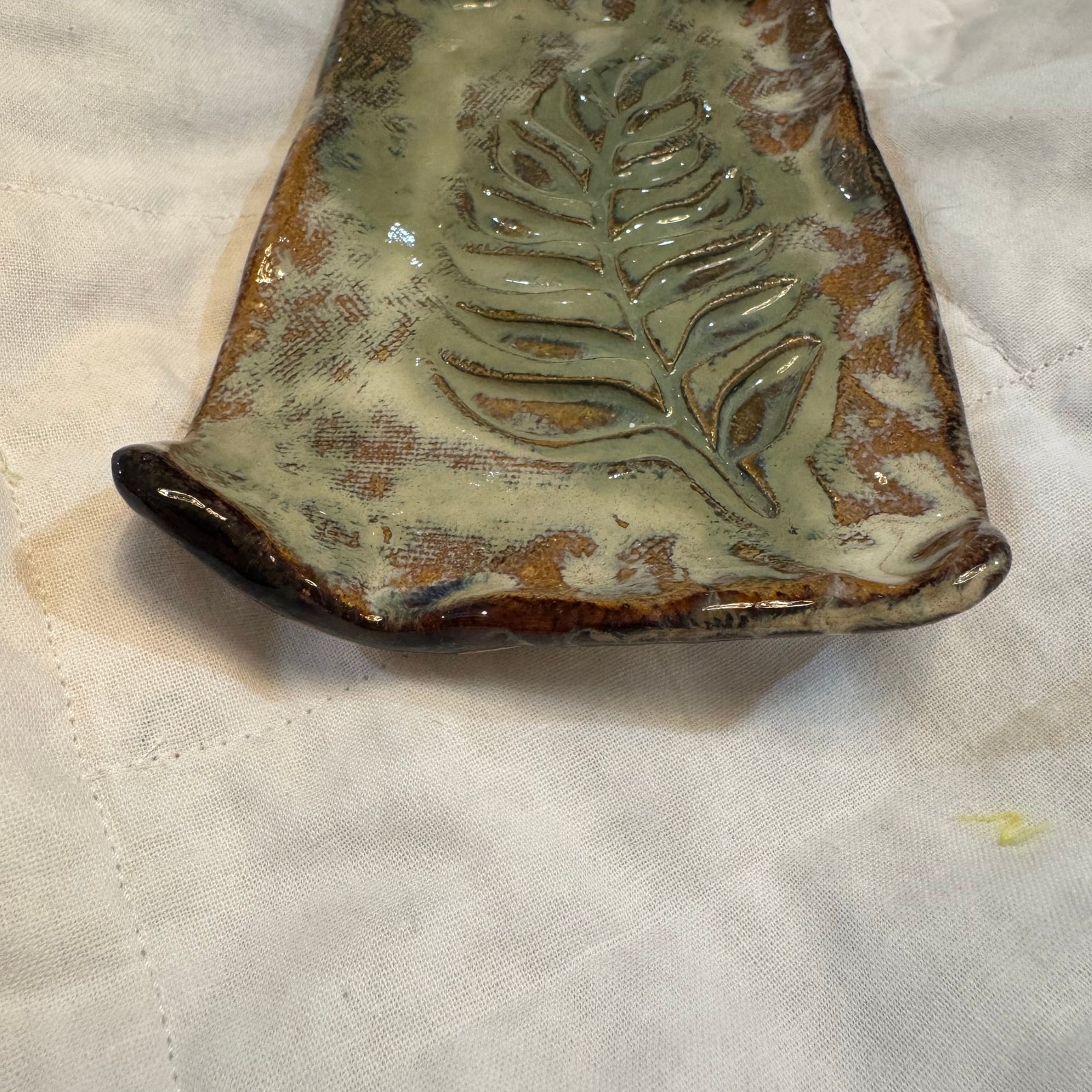 Handmade Clay Pottery Fern Leaf-Brown/Green