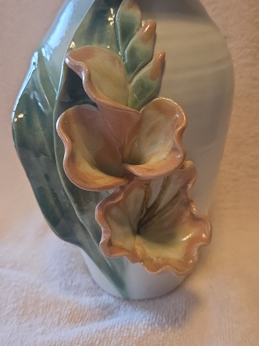 Floral Flower Vase Calla Lily Art Studio Pottery Signed Kausalik- Beautiful