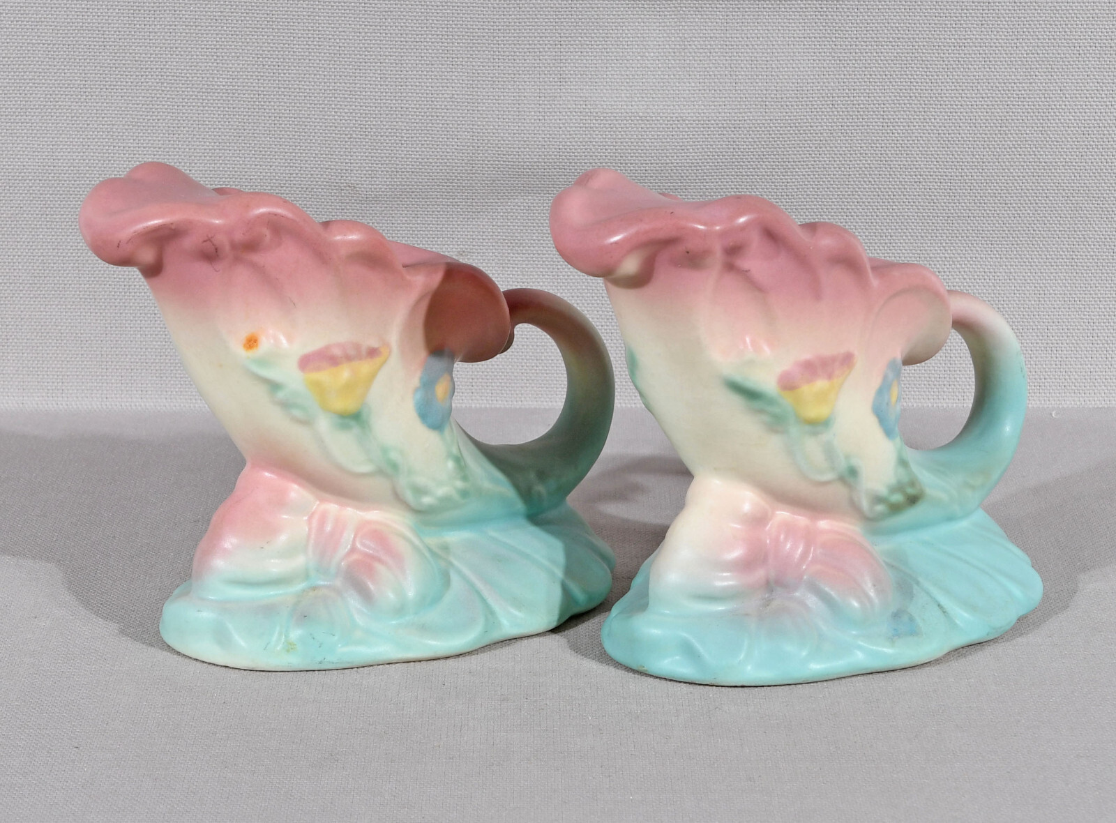 Hull Pottery Pink/Green Bow Knot Cornucopia Candlesticks 4″ Tall