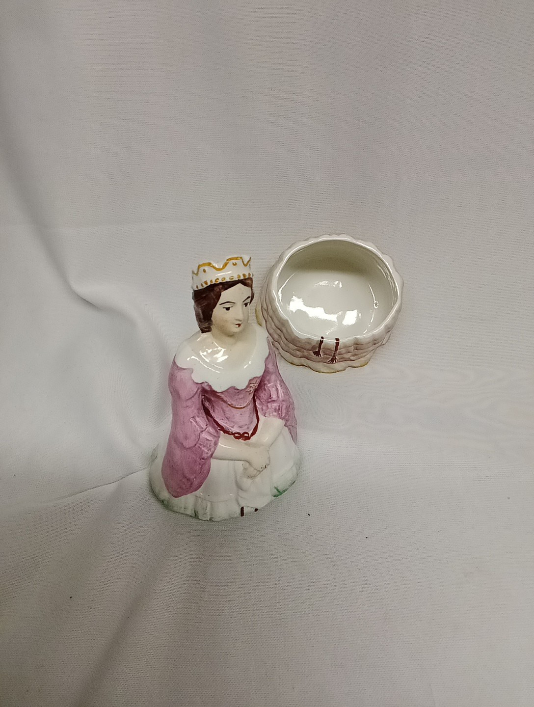 Antique c1890 Old Staffordshire Ware Queen Victoria Made in England 7″