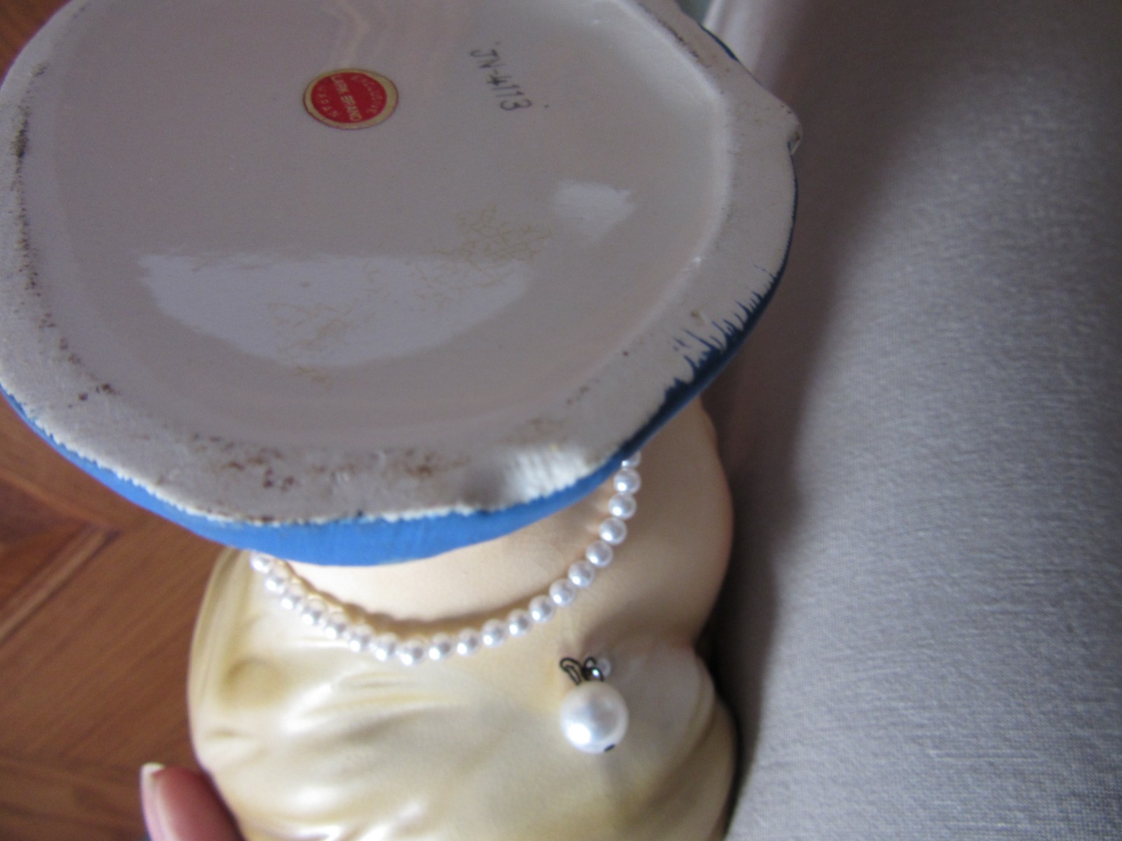 Vintage Lark Brand Lady Head Vase JN-4113 in Blue with Bow 7 1/2 Inches