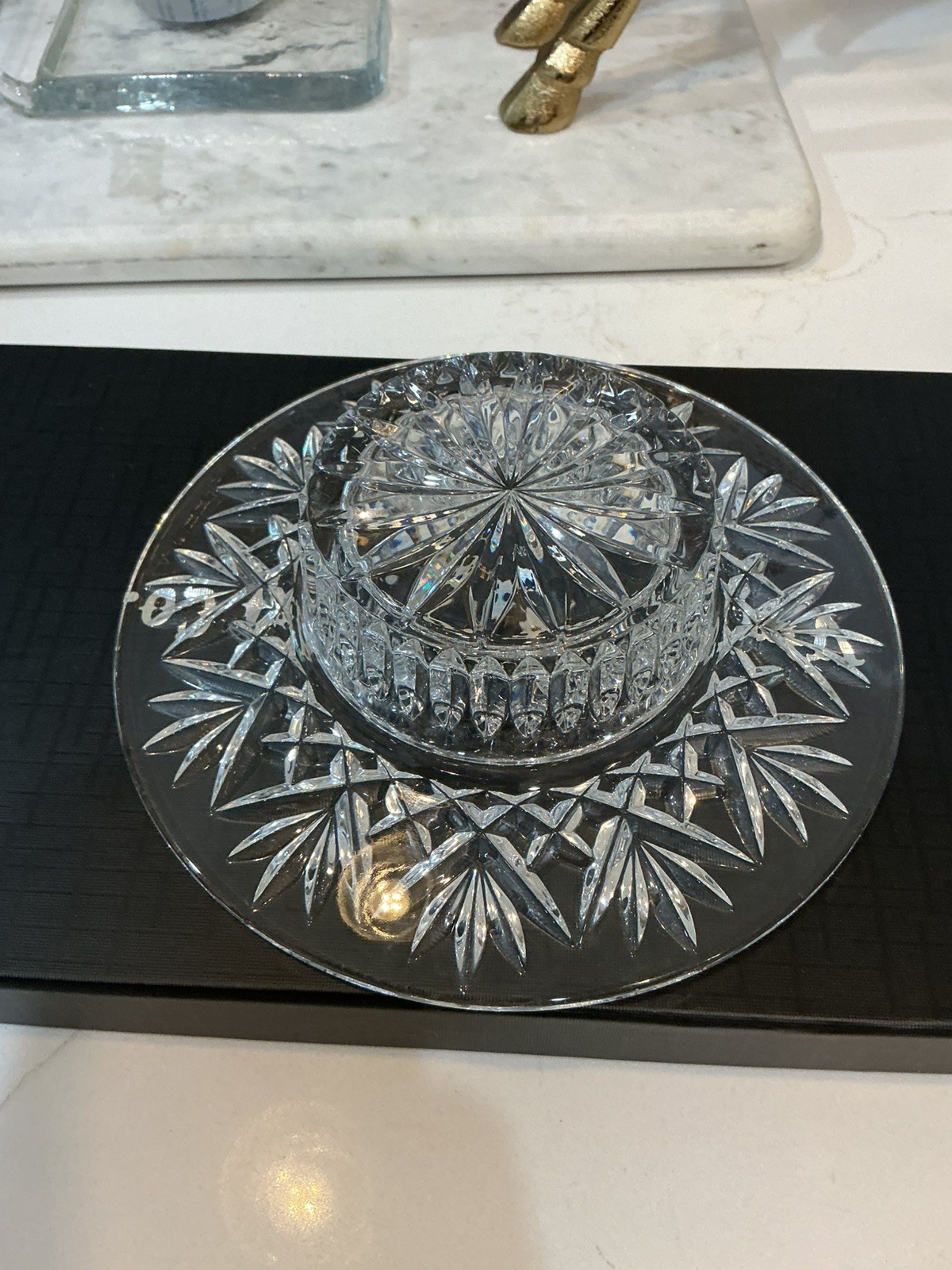 Waterford Crystal “Bethany” RND Pillar Candle Holder 8″ . PRISTINE FREE SHIPPING