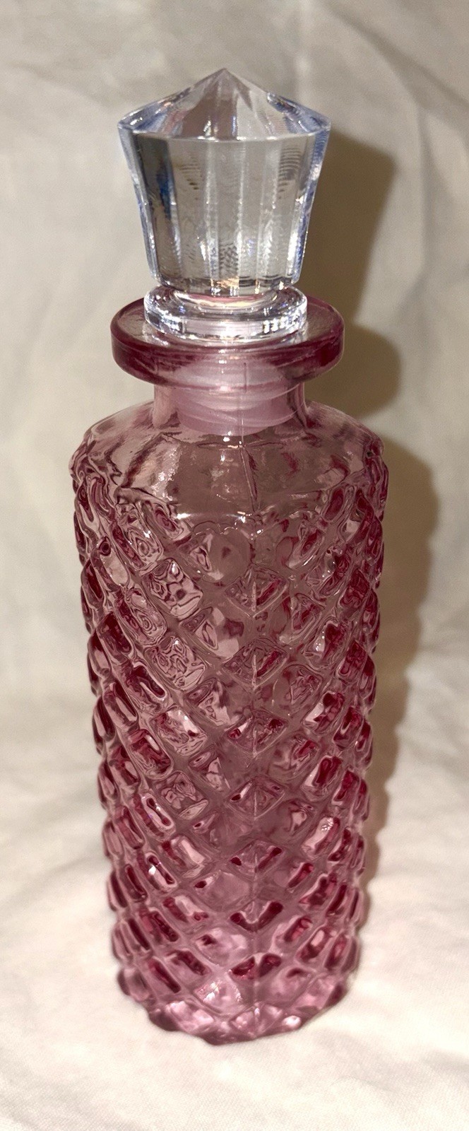 Decorative Pebble Pink Glass Bottle Decanter With a cut glass Stopper NEW