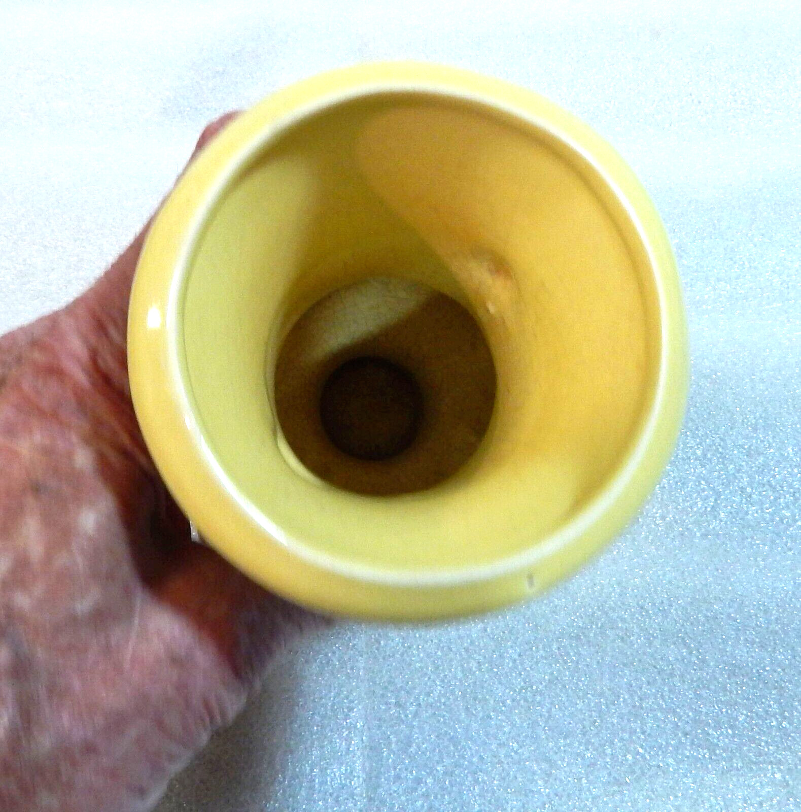 Vintage Shawnee Pottery Yellow Handled Vase USA Vase 5 1/2″