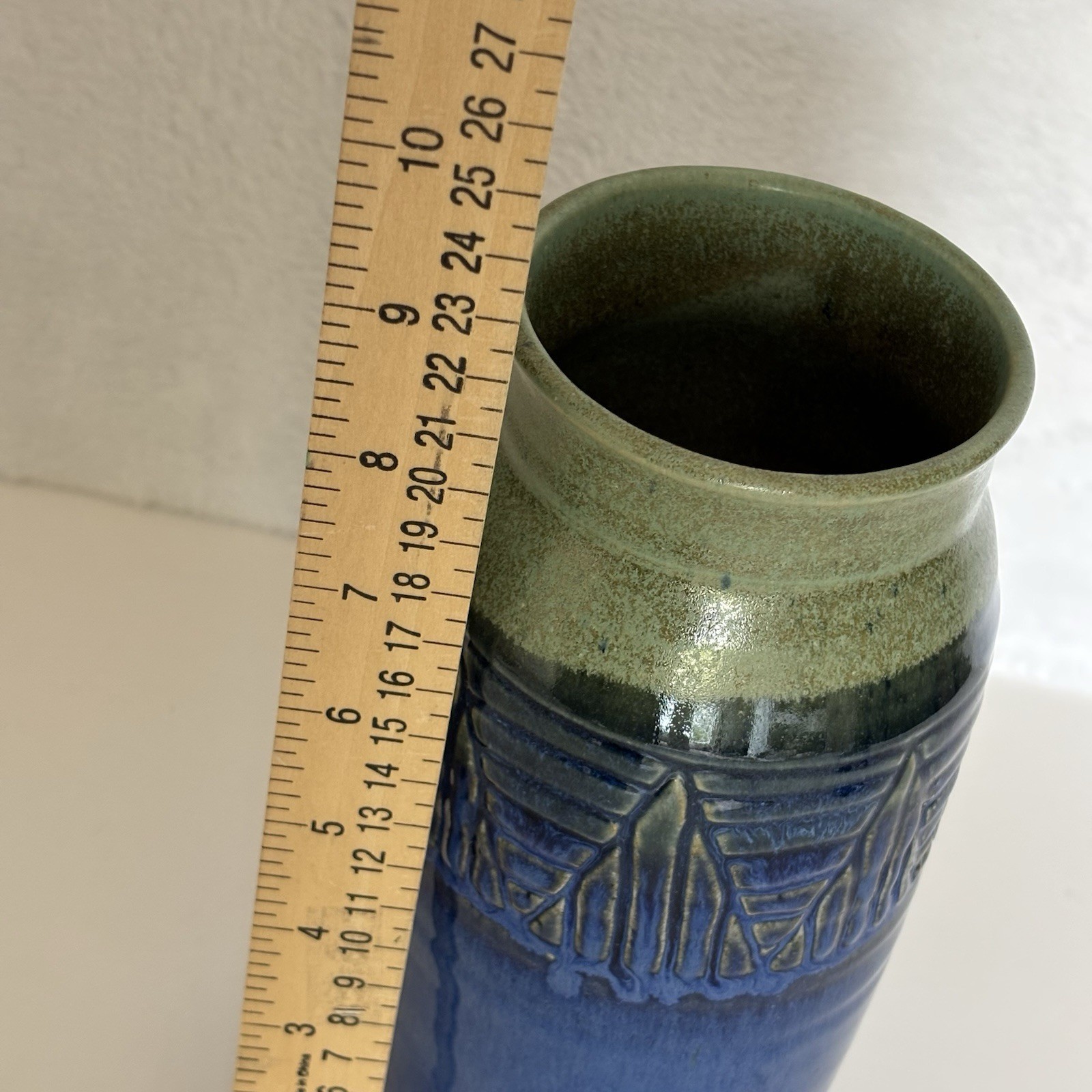 Hand Thrown Studio Art Pottery Blue Green Texture Vase Signed Glaze 9 X 3 Inch