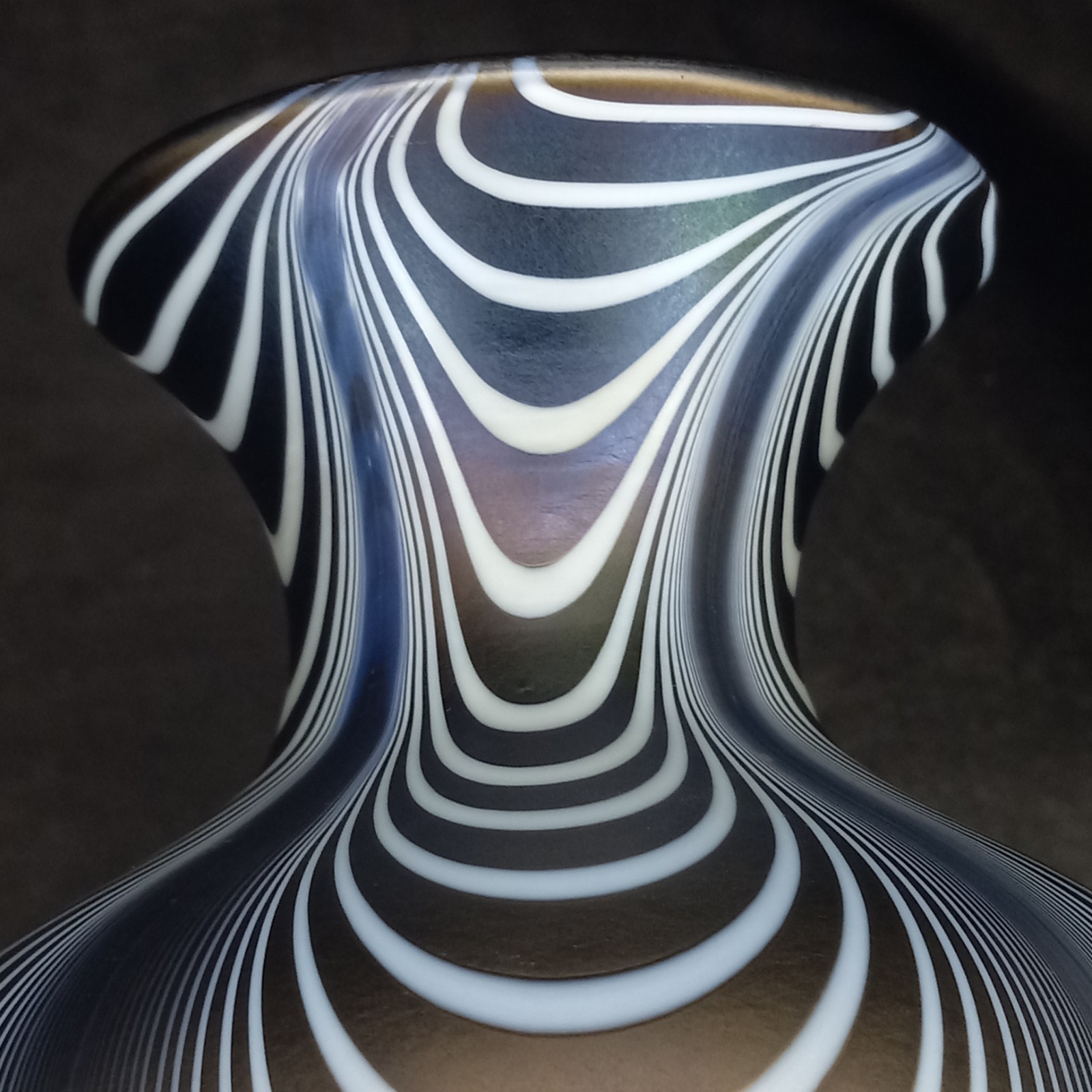 Imperial Lead Lustre 417 – 8 Art Iridescent Art Glass Festoons Vase 1925