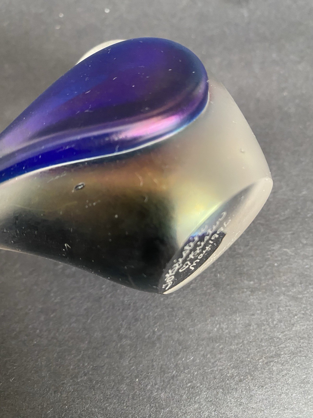 Zellique Studio Art Glass Cobalt Blue Iridescent Bird With Heart Signed As Is