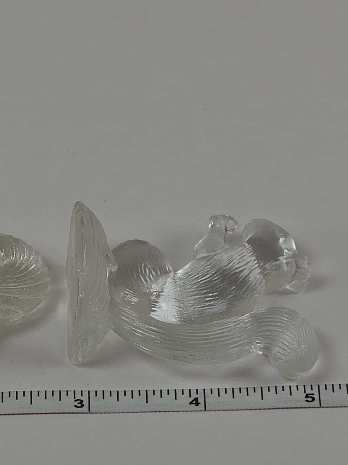 Lot of 2 L.E. Smith Stippled Glass Squirrel 2.25″ 1.8 oz