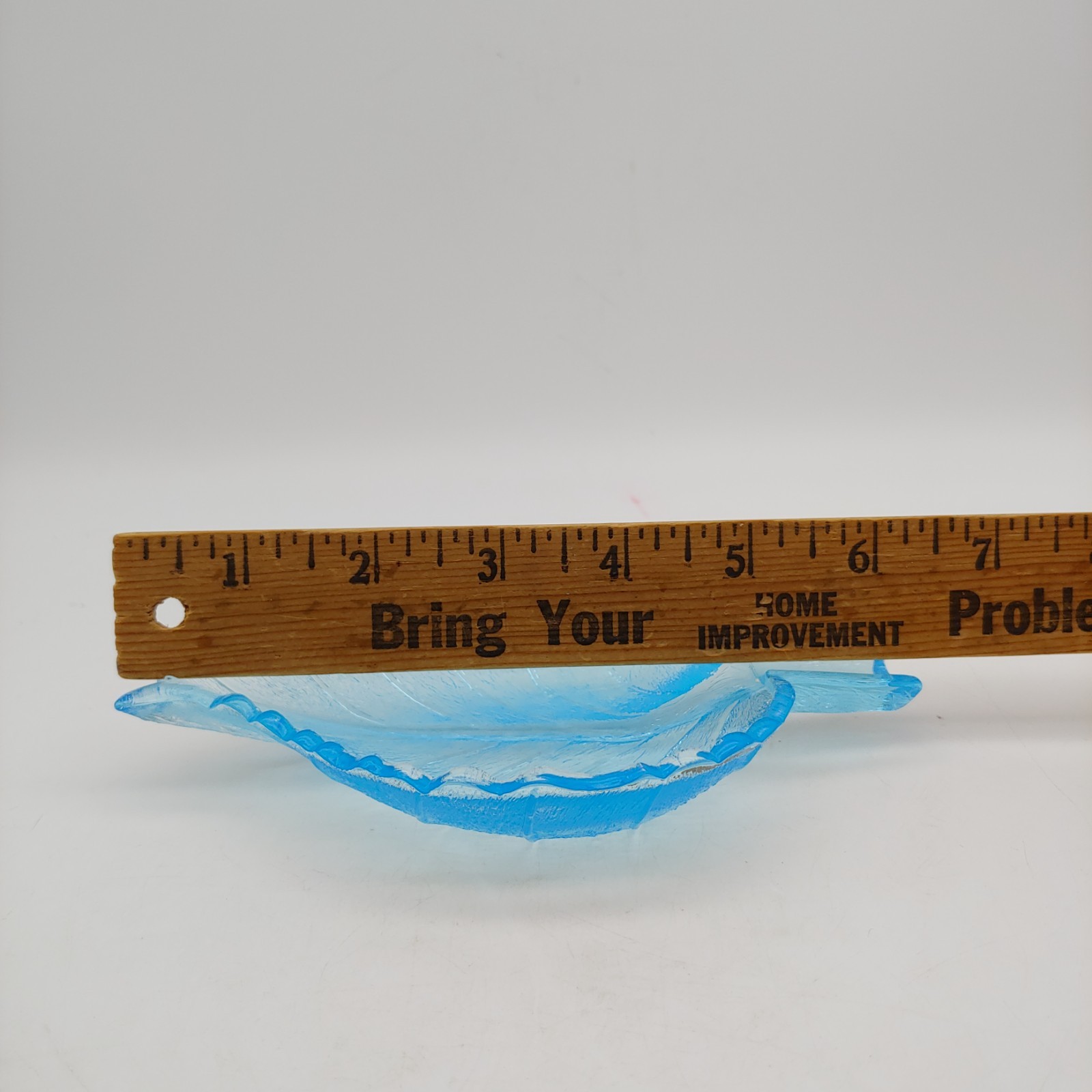 L.G. Wright Leaf Shaped Glass Ashtray – 6″ vtg 1970s Bright Aqua Blue
