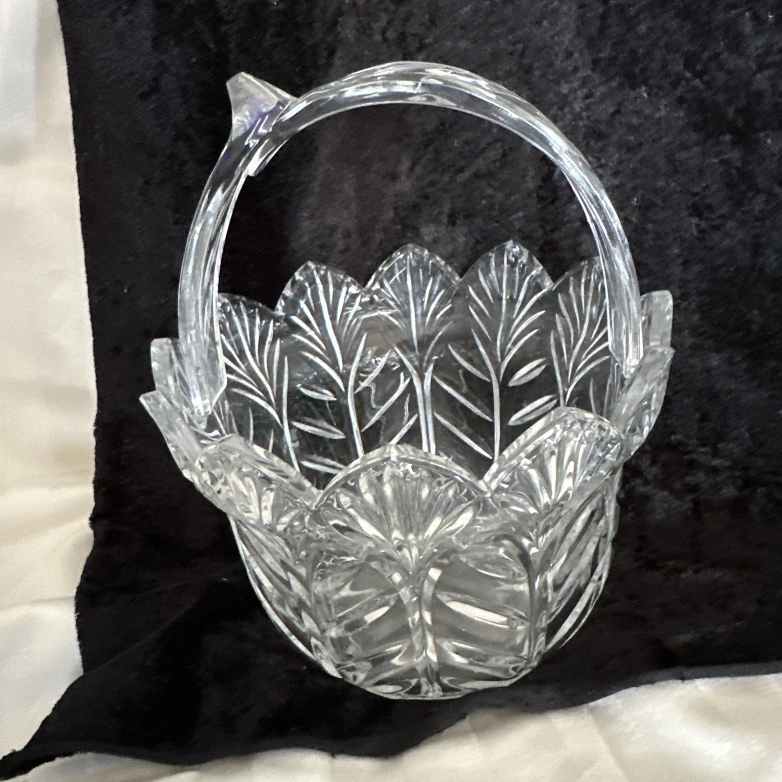 Vintage Crystal Glass Clear Handled Basket Leaf Design 8″Tall