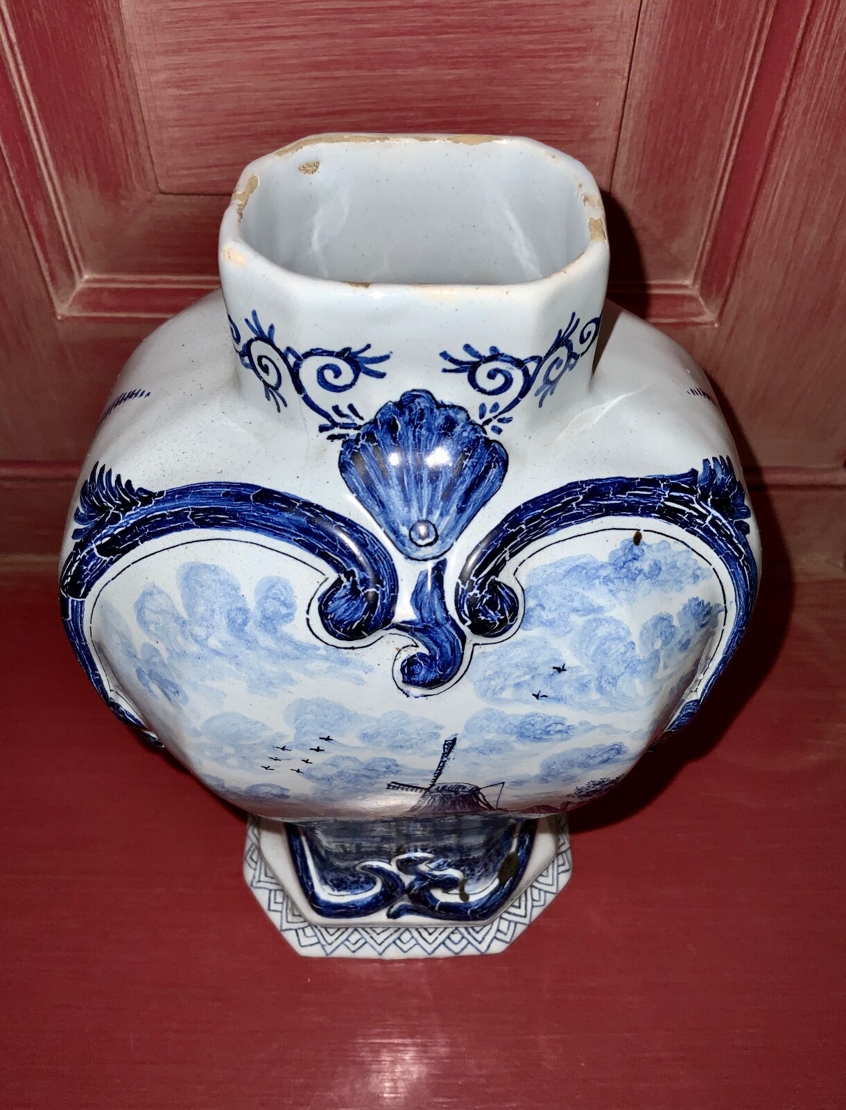 ANTIQUE TICHELAAR MAKKUM DUTCH DELFT BLUE LIDDED URN C. 1880-1895 WINDMILL HEART