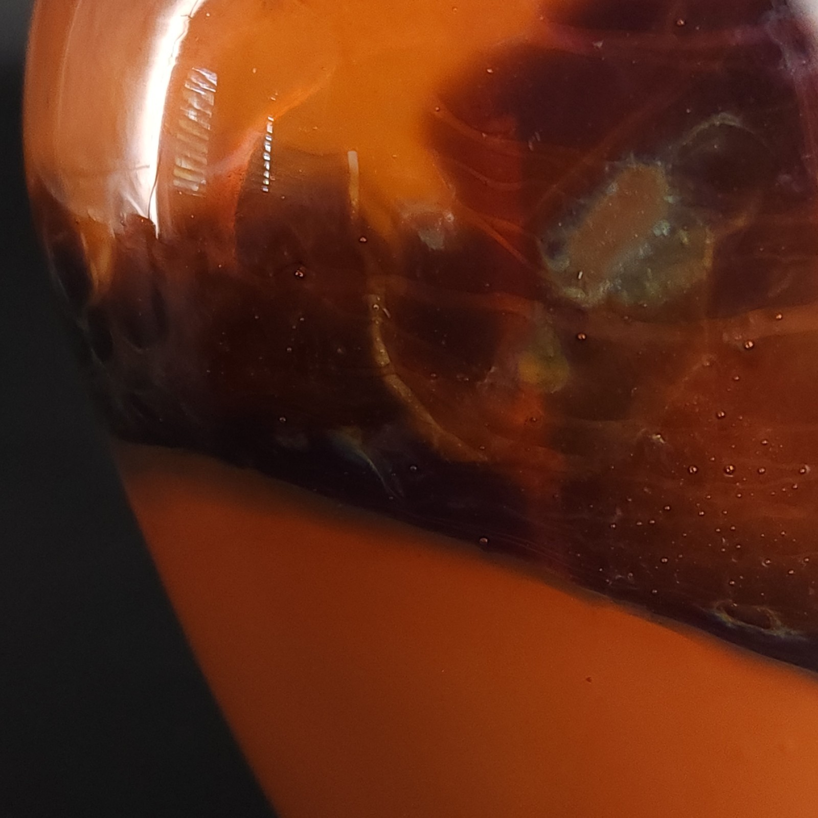 Vtg Signed “K.C.” Studio Art Glass Vase Orange W/ Red Swirls 6.5″ Tall 1981