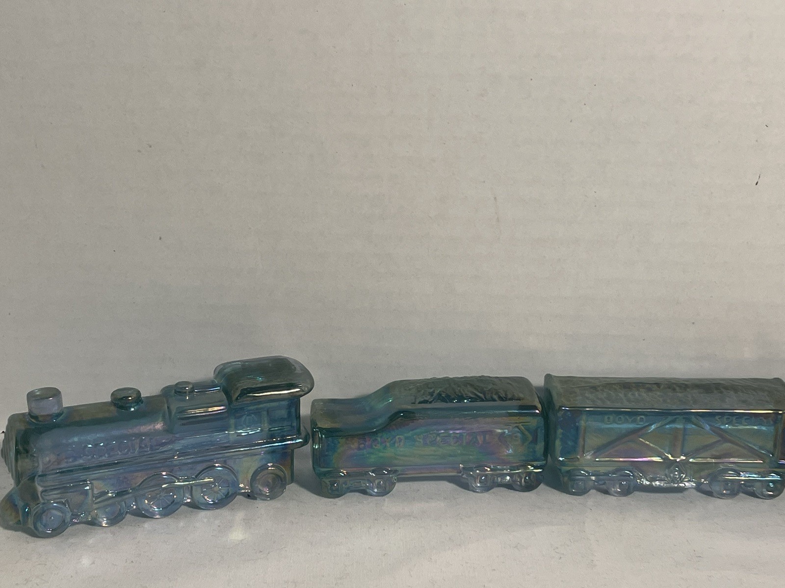 Boyd Glass Mint Blue Carnival Train Set 1995
