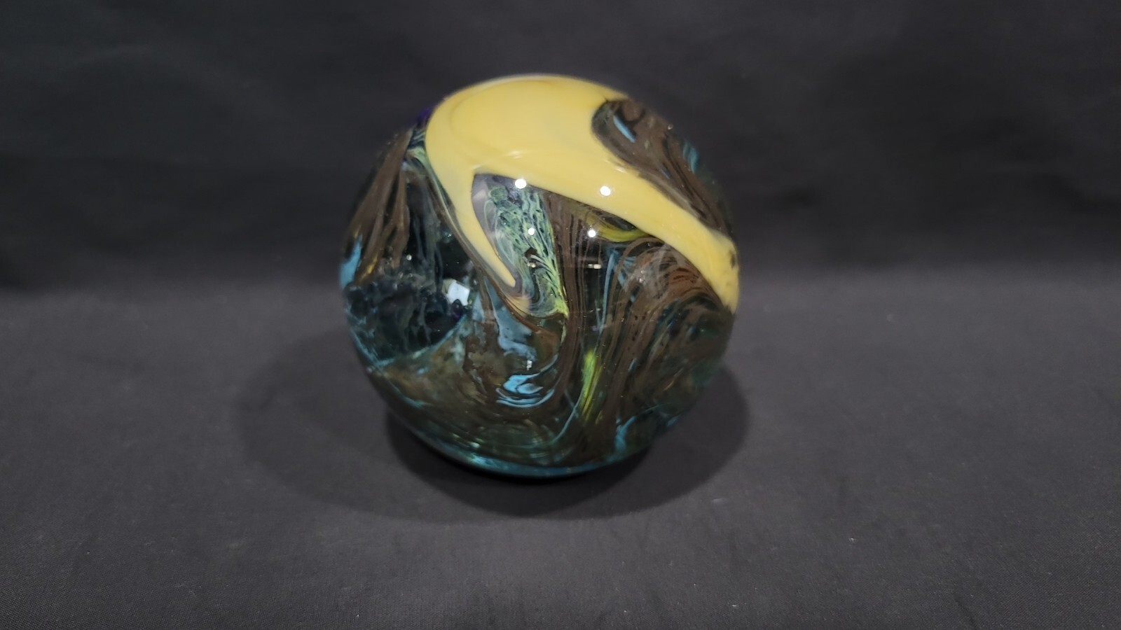 Vintage Wheaton Village Art Glass Paperweight, 2 7/8″
