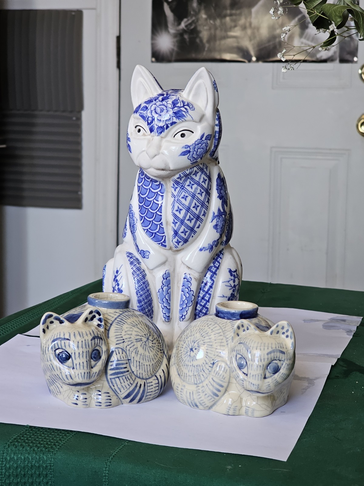 Vintage Nancy Lopez 1981 Delft Blue & White Cat Ceramic Mosaic