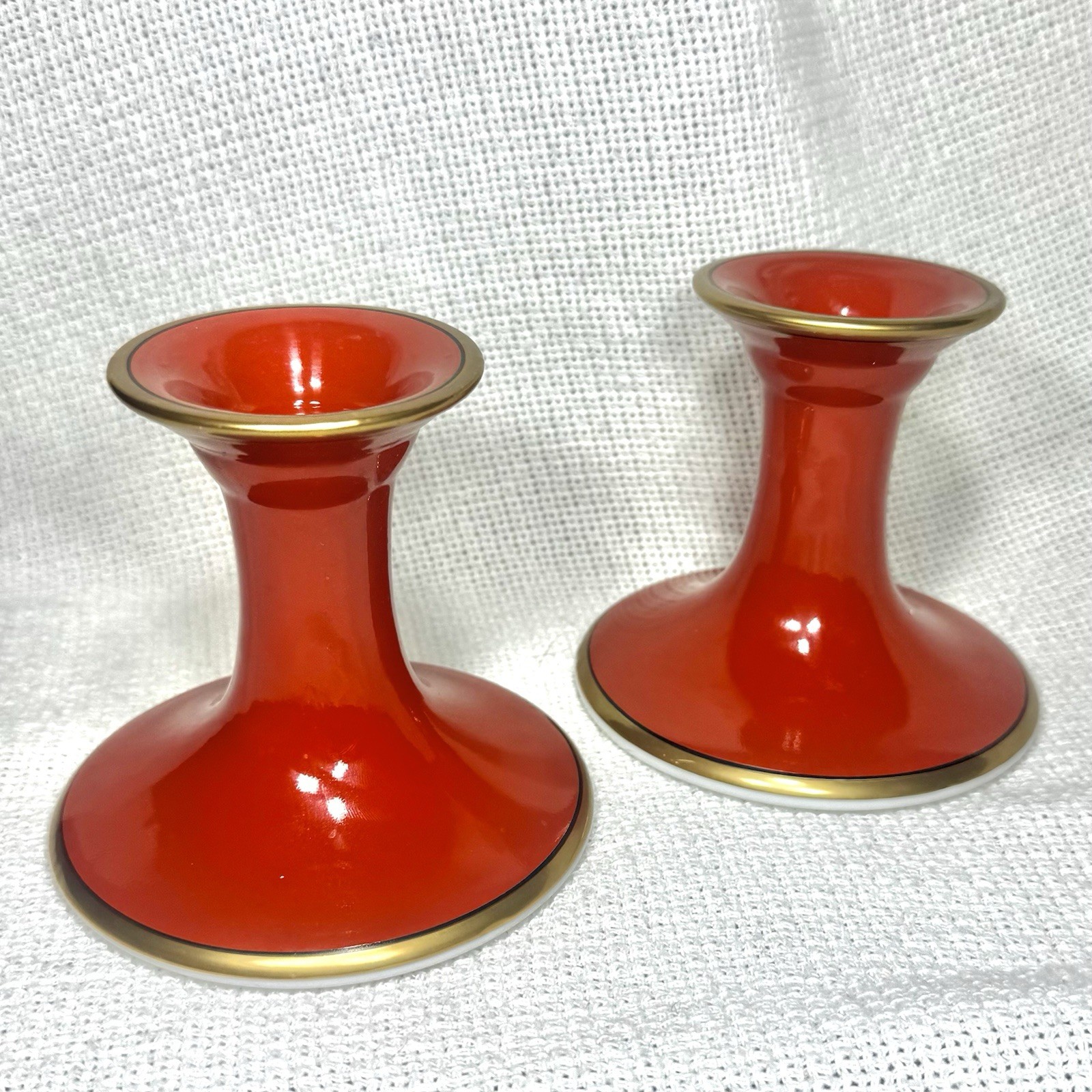 Vintage Pair of Fitz & Floyd MCM 1977 Cinnabar Candle Stick Holders Gold Trim 4”