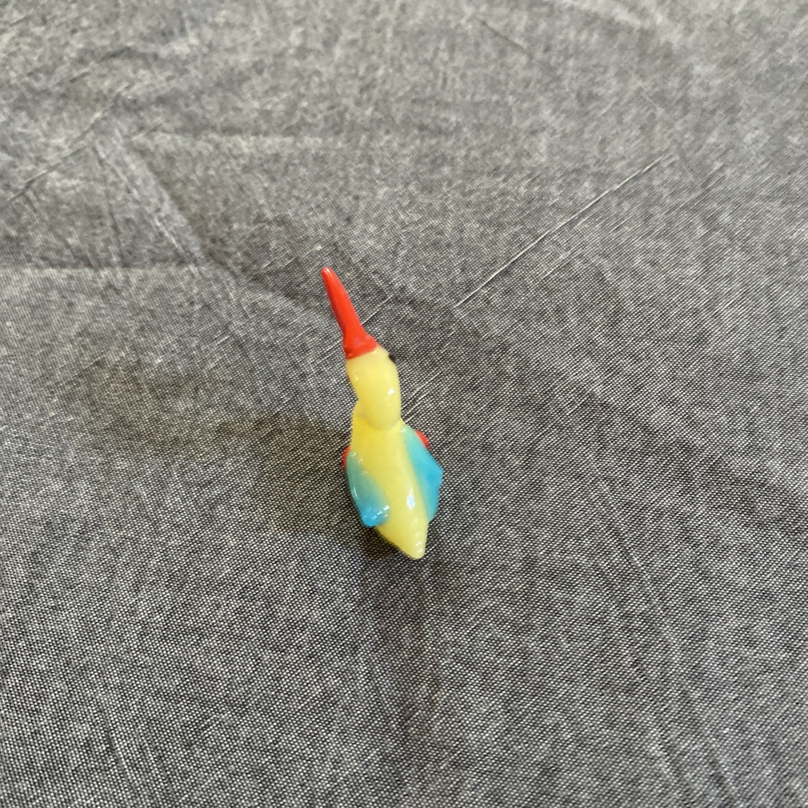 Vintage Blown Glass Pelican Bird Blue Yellow Japan Murano Artisan Tiny Figure 1”