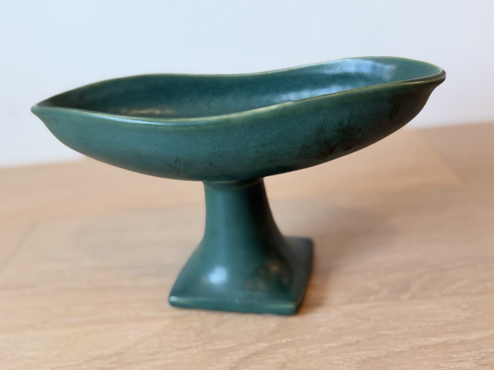 Vintage Mccoy Pottery Green Matte Glaze Oval Pedestal Square Foot Vase, 10 1/4″