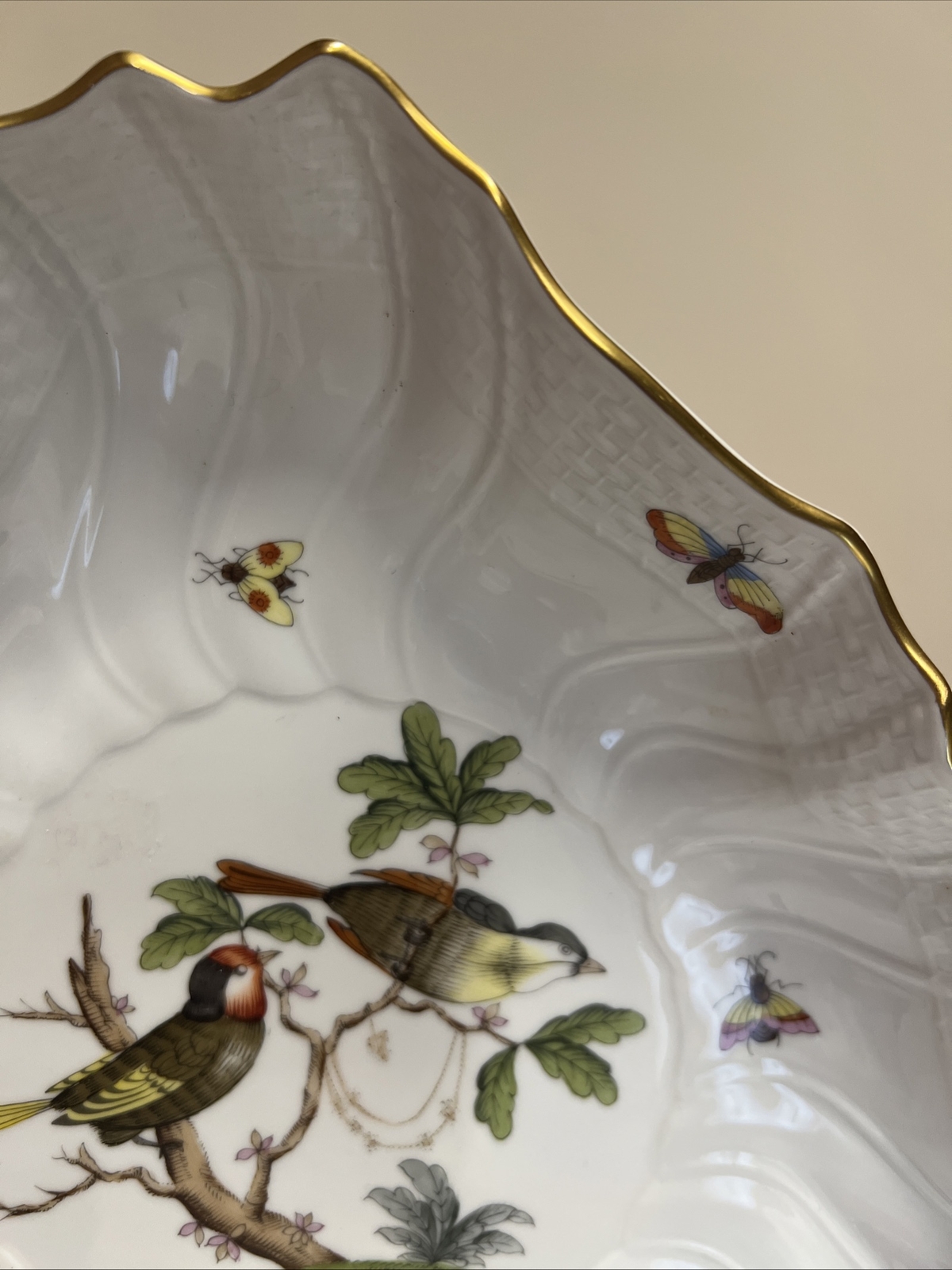 HEREND “ROTHSCHILD BIRD” #1191/RO TRIANGULAR VEGETABLE BOWL 10” HAND PAINTED
