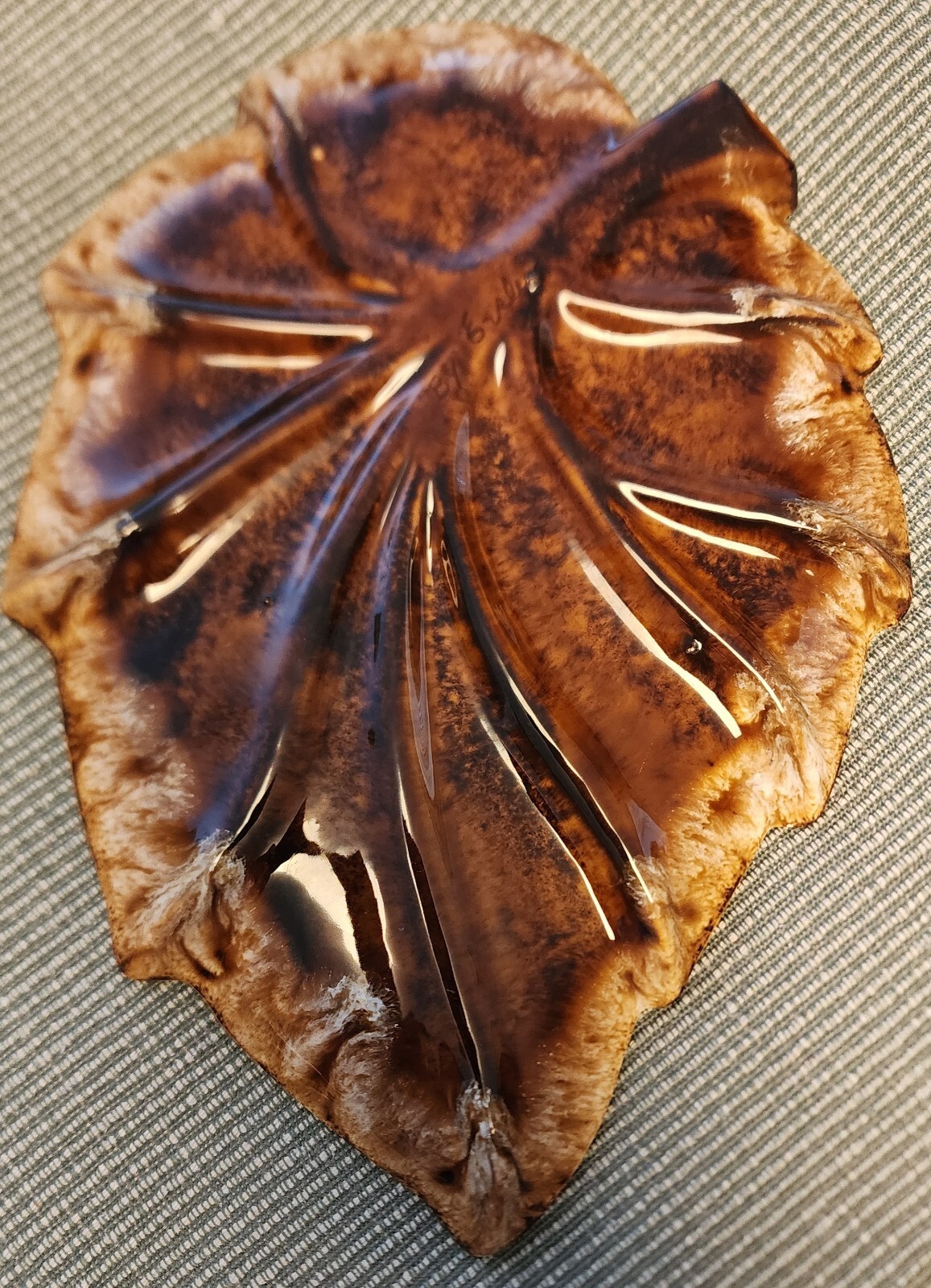 Vintage Glazed Ceramic Medium Leaf Shape Dish/Plate, Signed