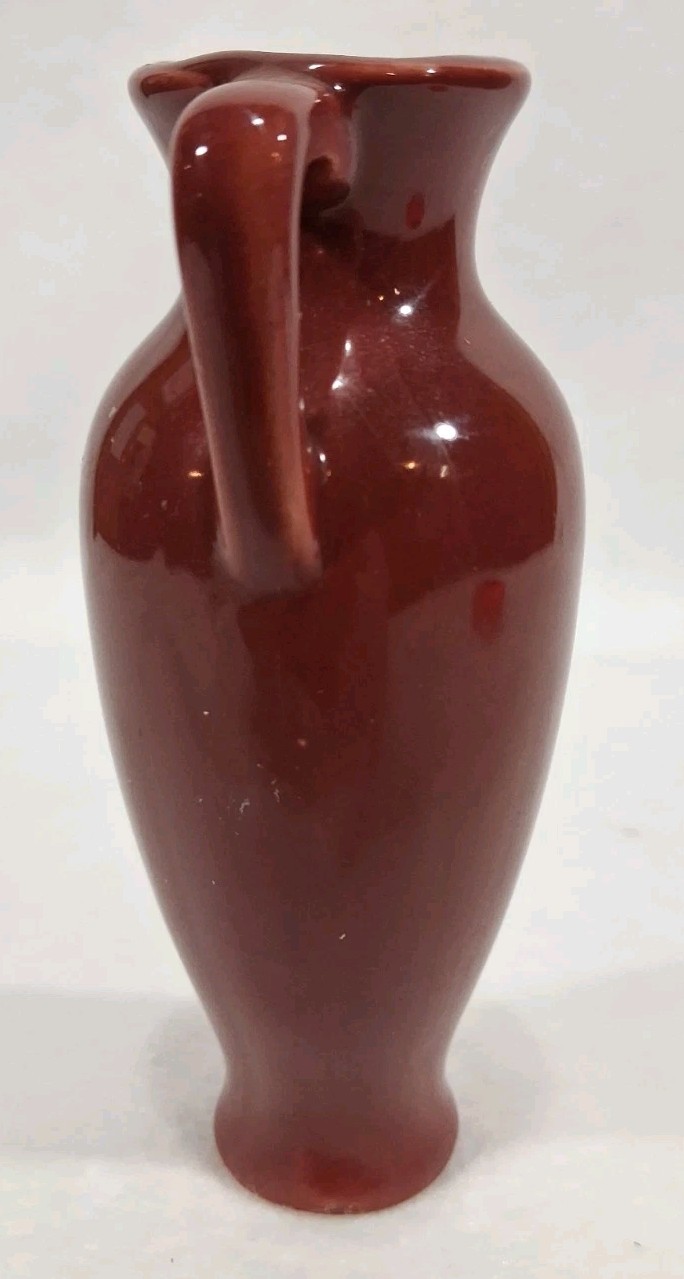 miniature pottery red oxblood double handle art deco vase salesman sample vtg