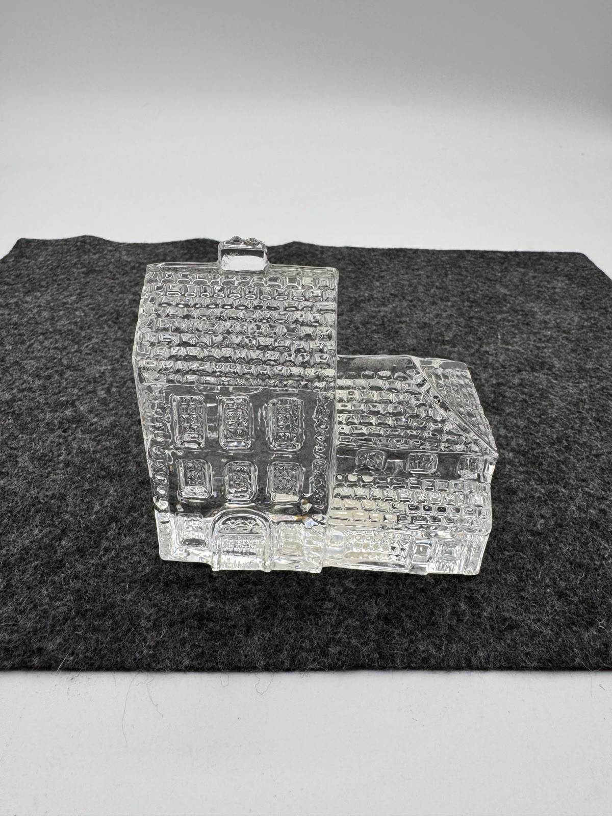 Stamped Waterford Crystal Lismore Village Hotel Figurine Desk Paperweight No Box