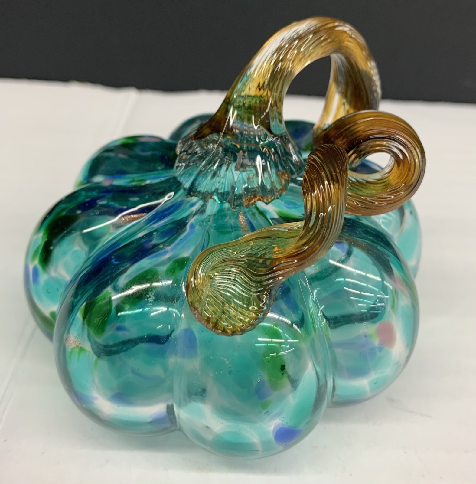 Hand Blown Art Glass Pumpkin 3″ X 3.5″ Turquoise w/Pink And Green & Gold Stem