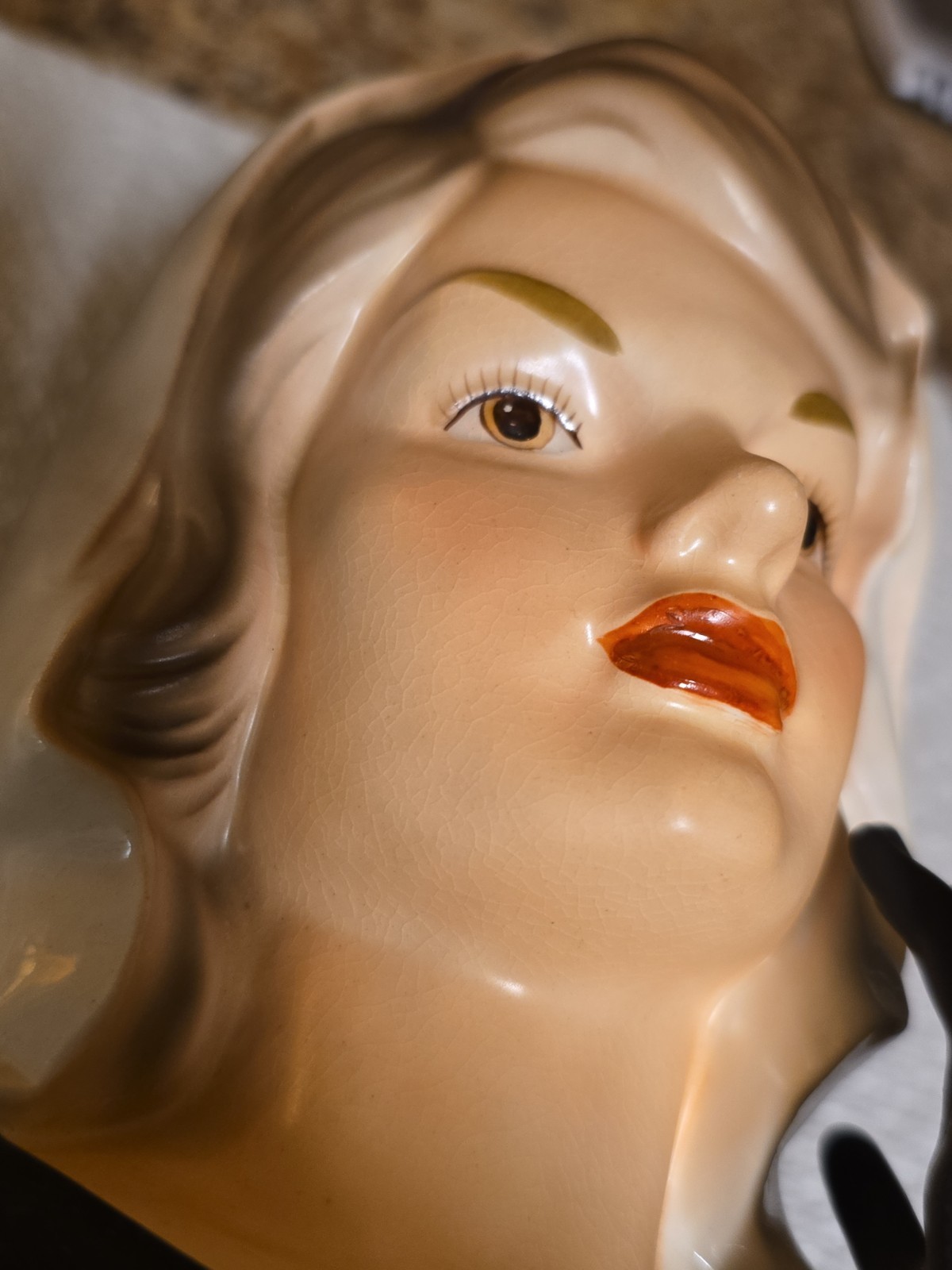 1964 Inarco Jackie Kennedy Mourning Headvase E-1852 Excellent Vintage Condition.